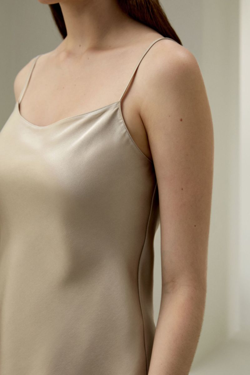 #color_Light Apricot