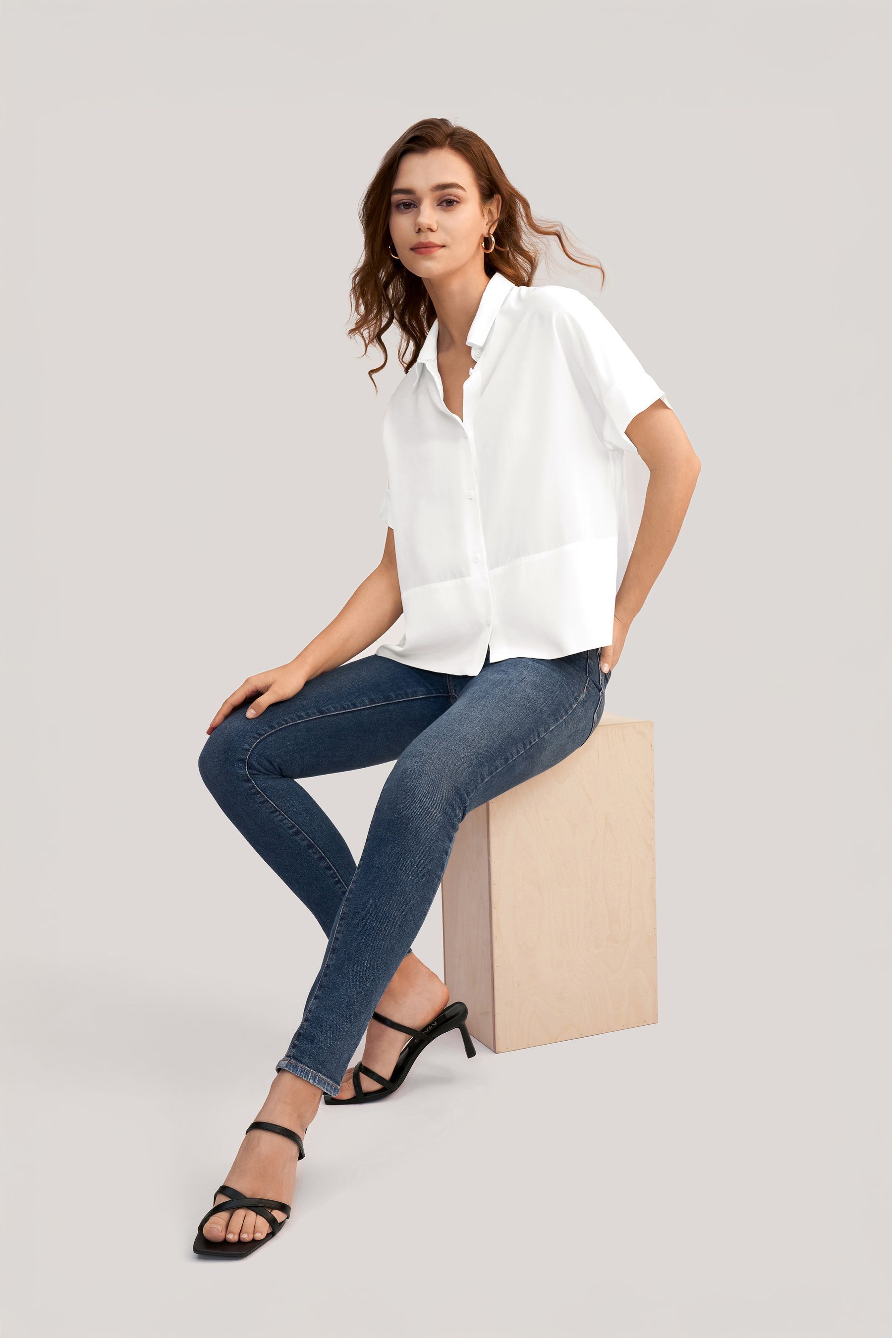 #color_Natural White