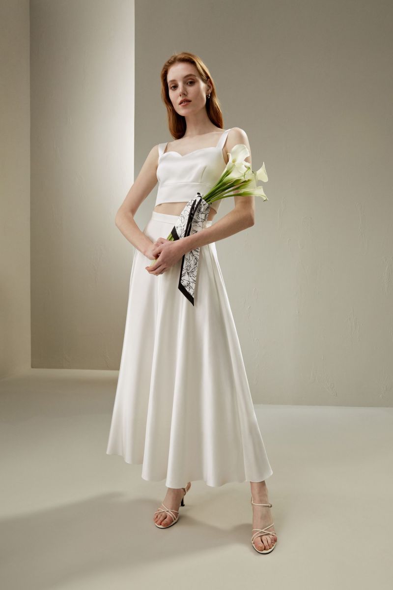 #color_Natural White