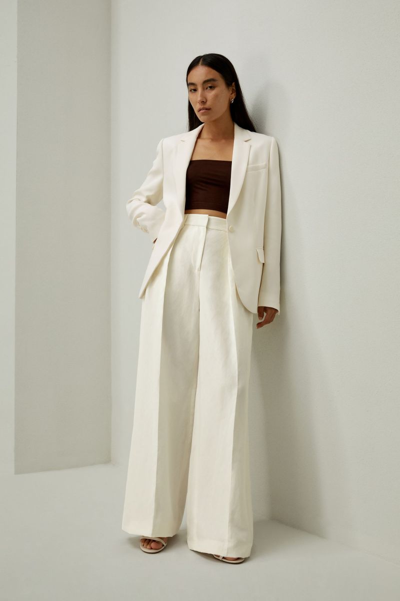 #color_Natural White