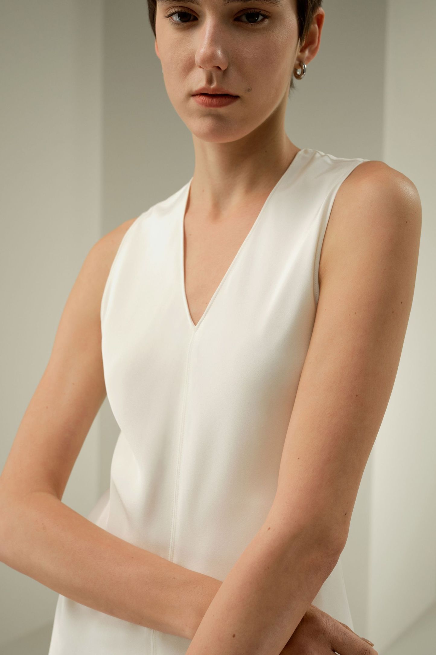 #color_Natural White