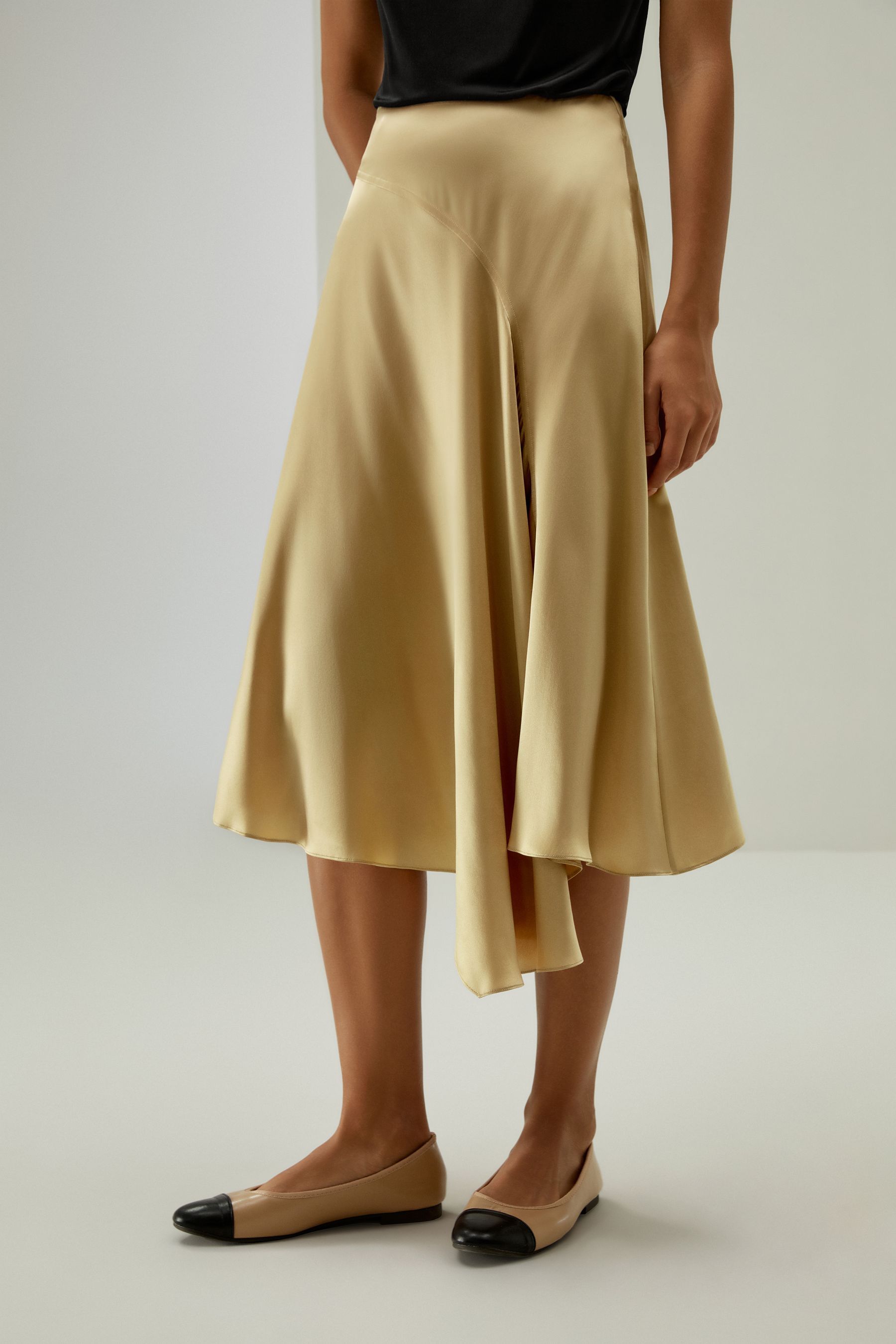 #color_Ceylon Yellow