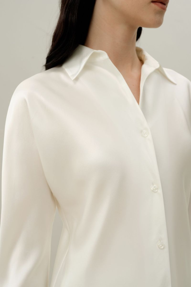 #color_Natural White