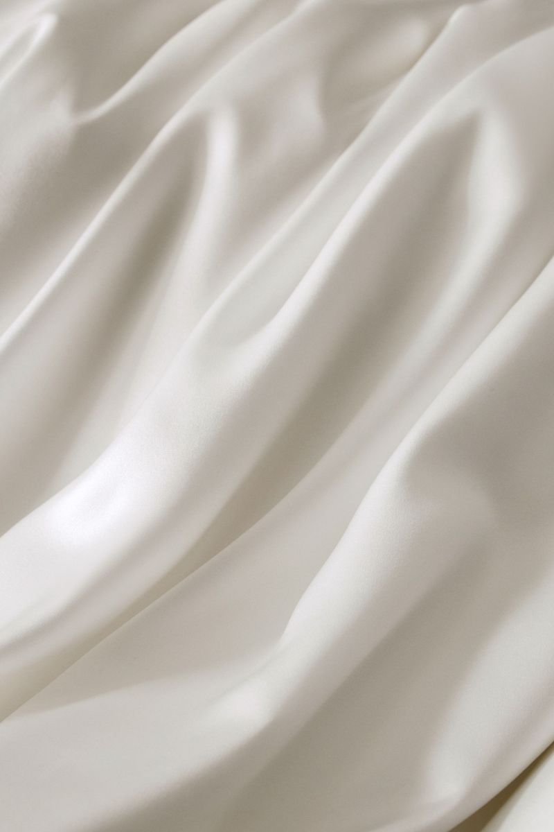 #color_Natural White