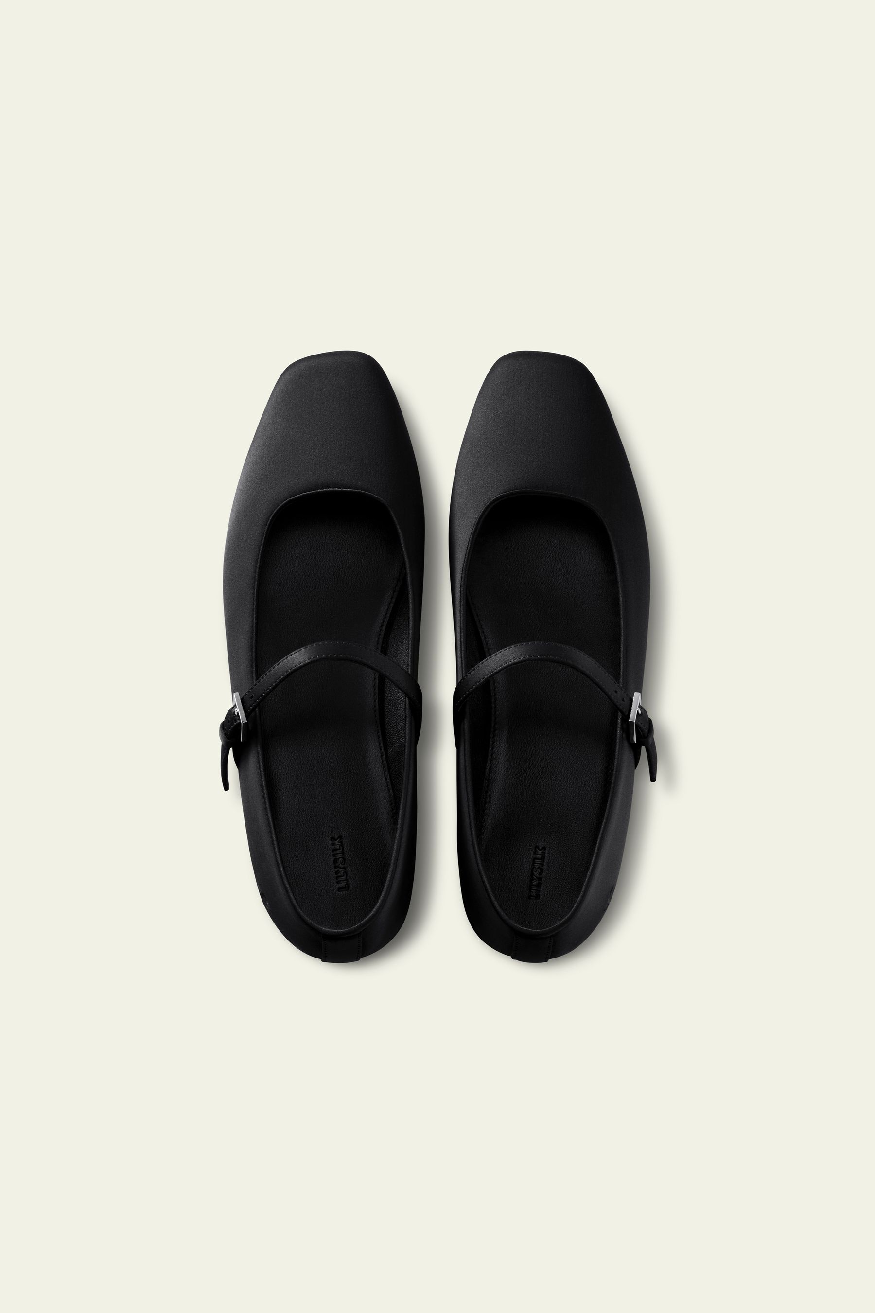 #color_Black