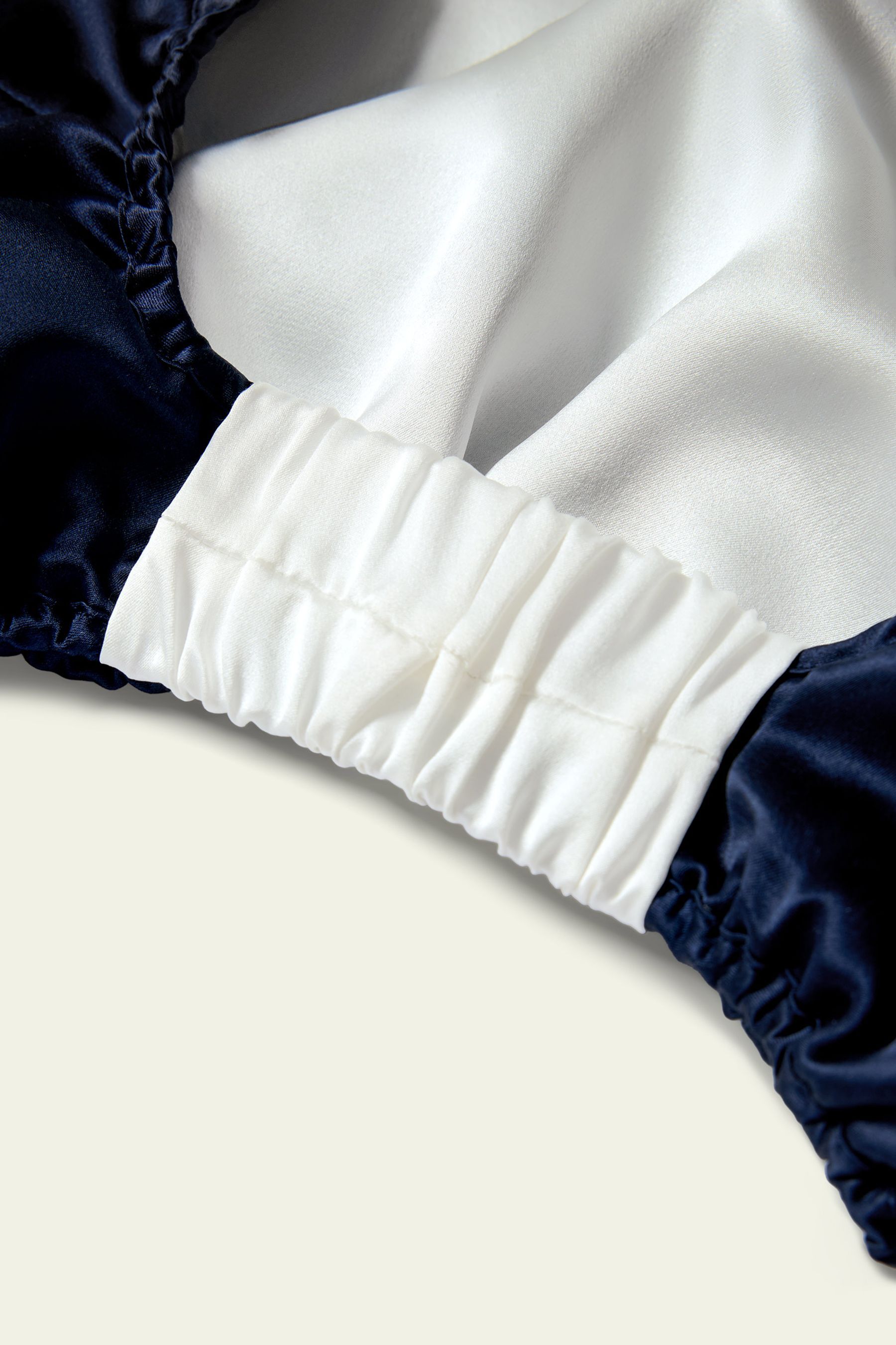 #color_Navy Blue&Natural White
