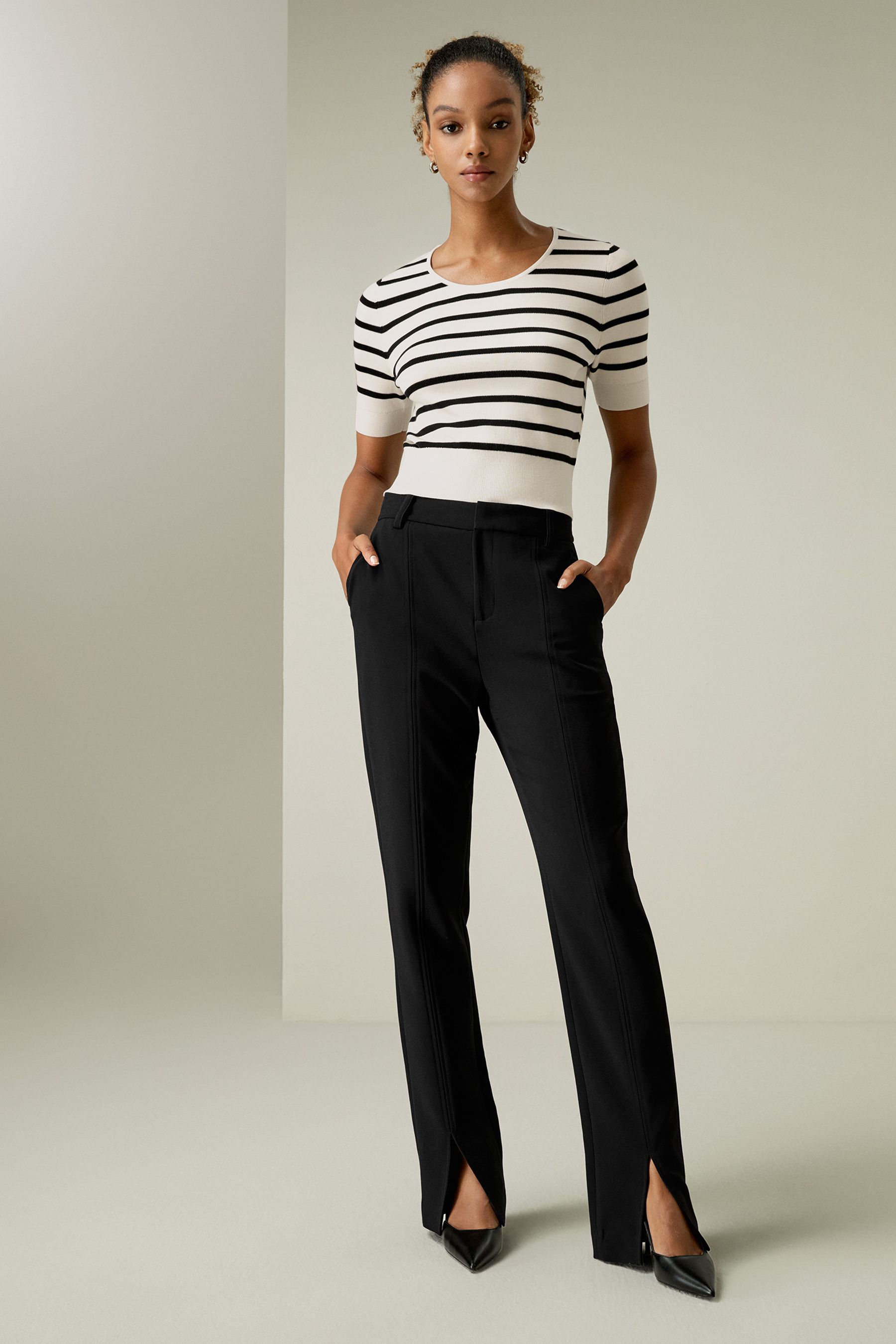 #color_White With Black Stripes