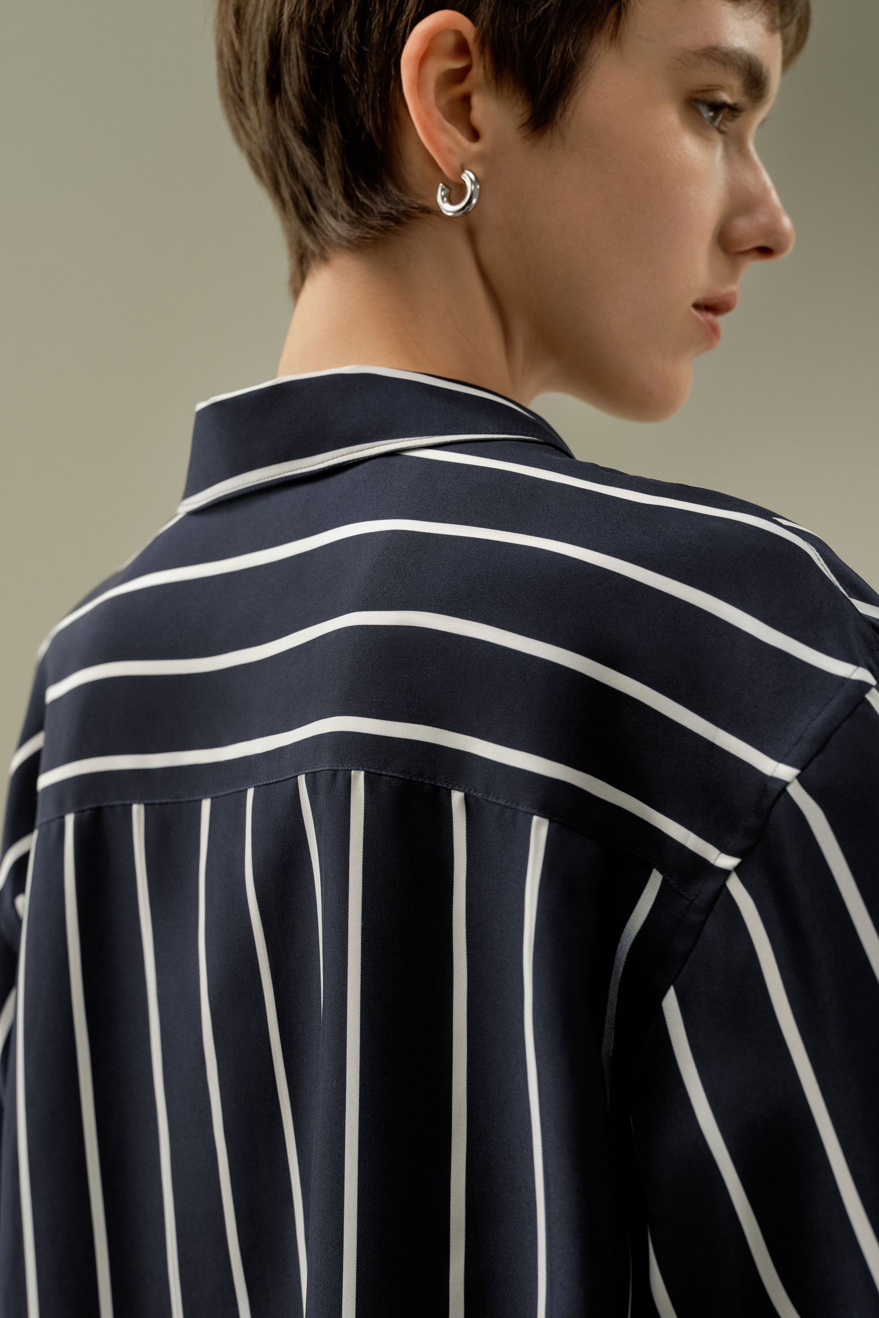 #color_Navy&White Stripe