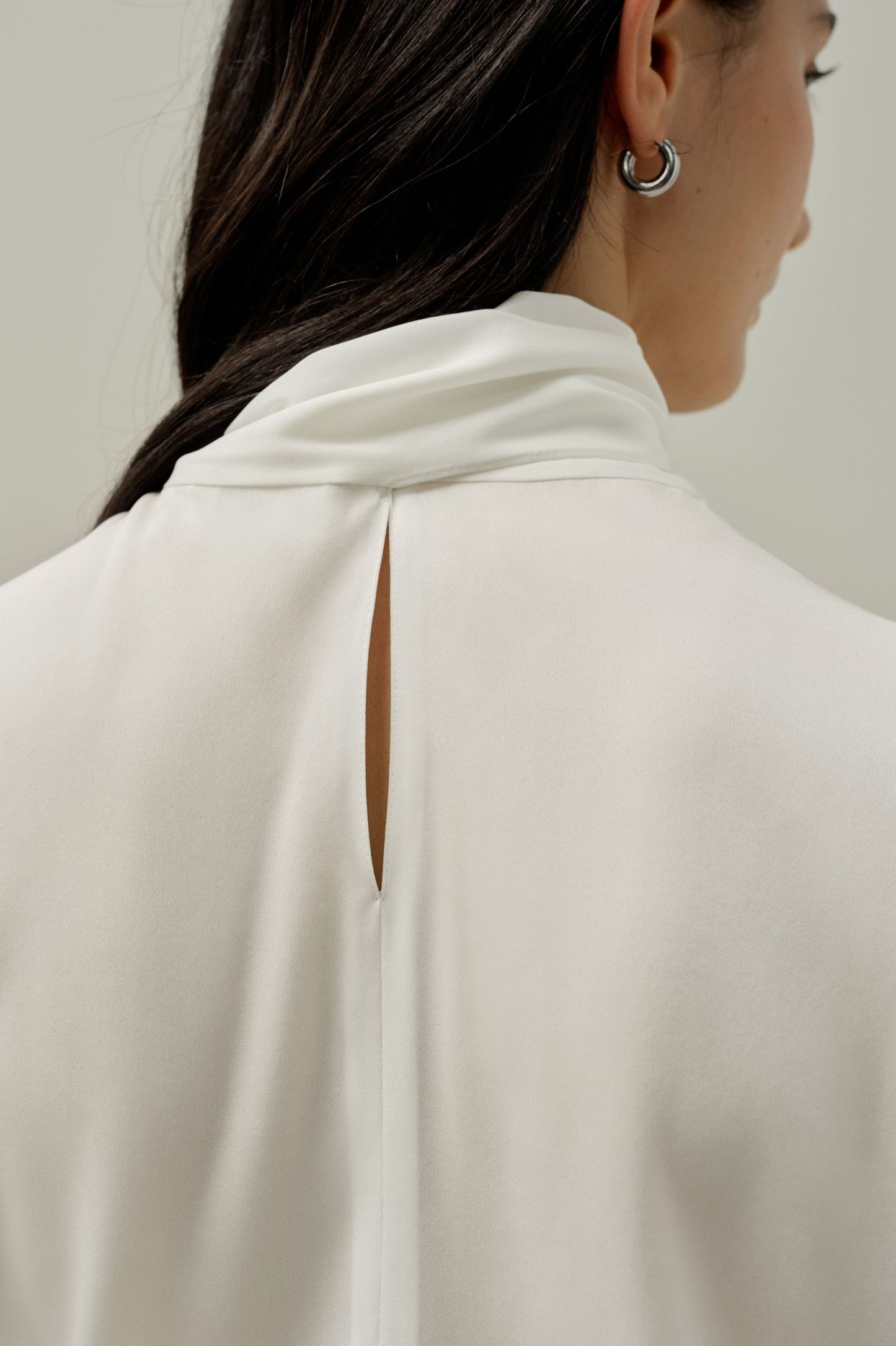 #color_Natural White