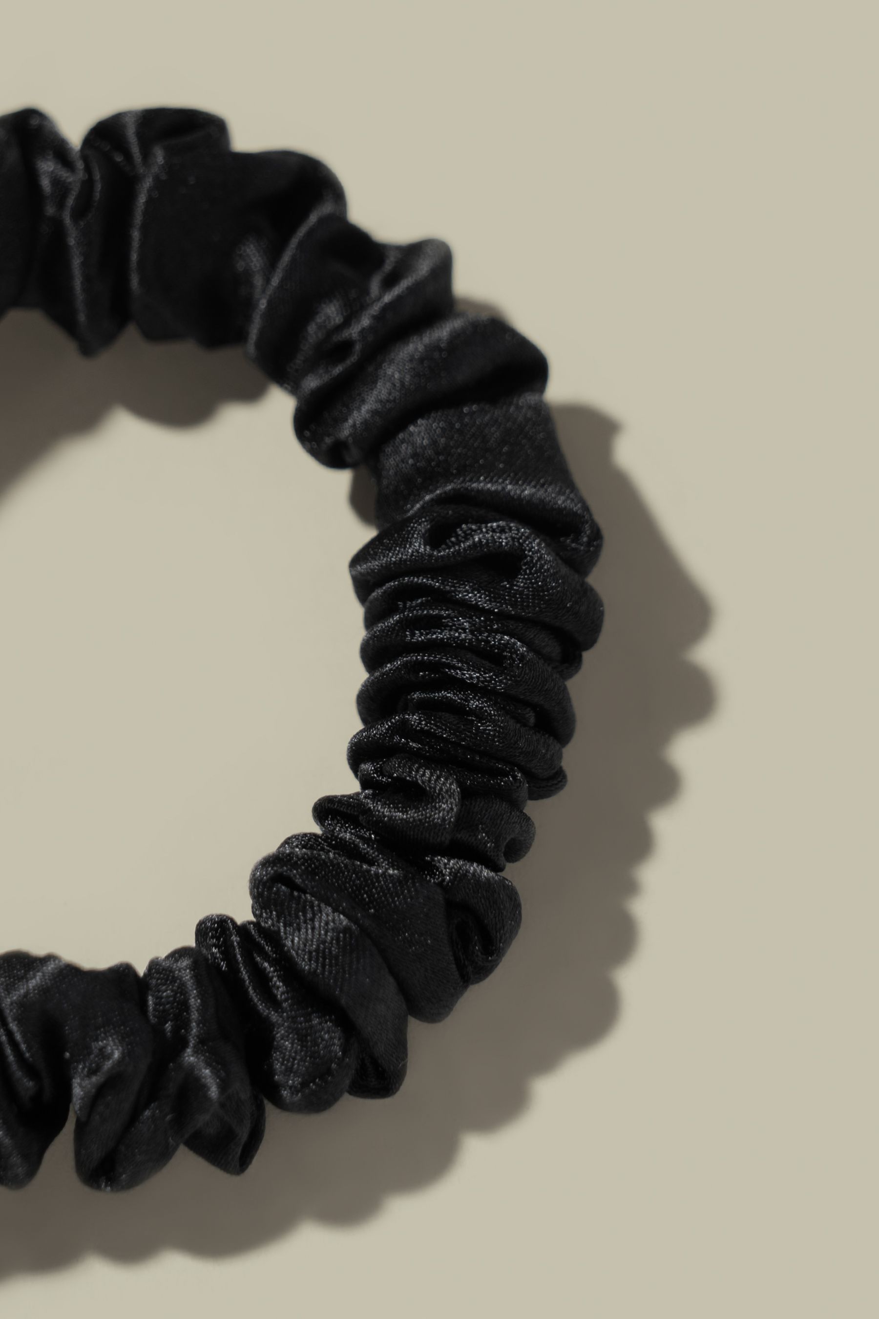 #color_Black+Natural White