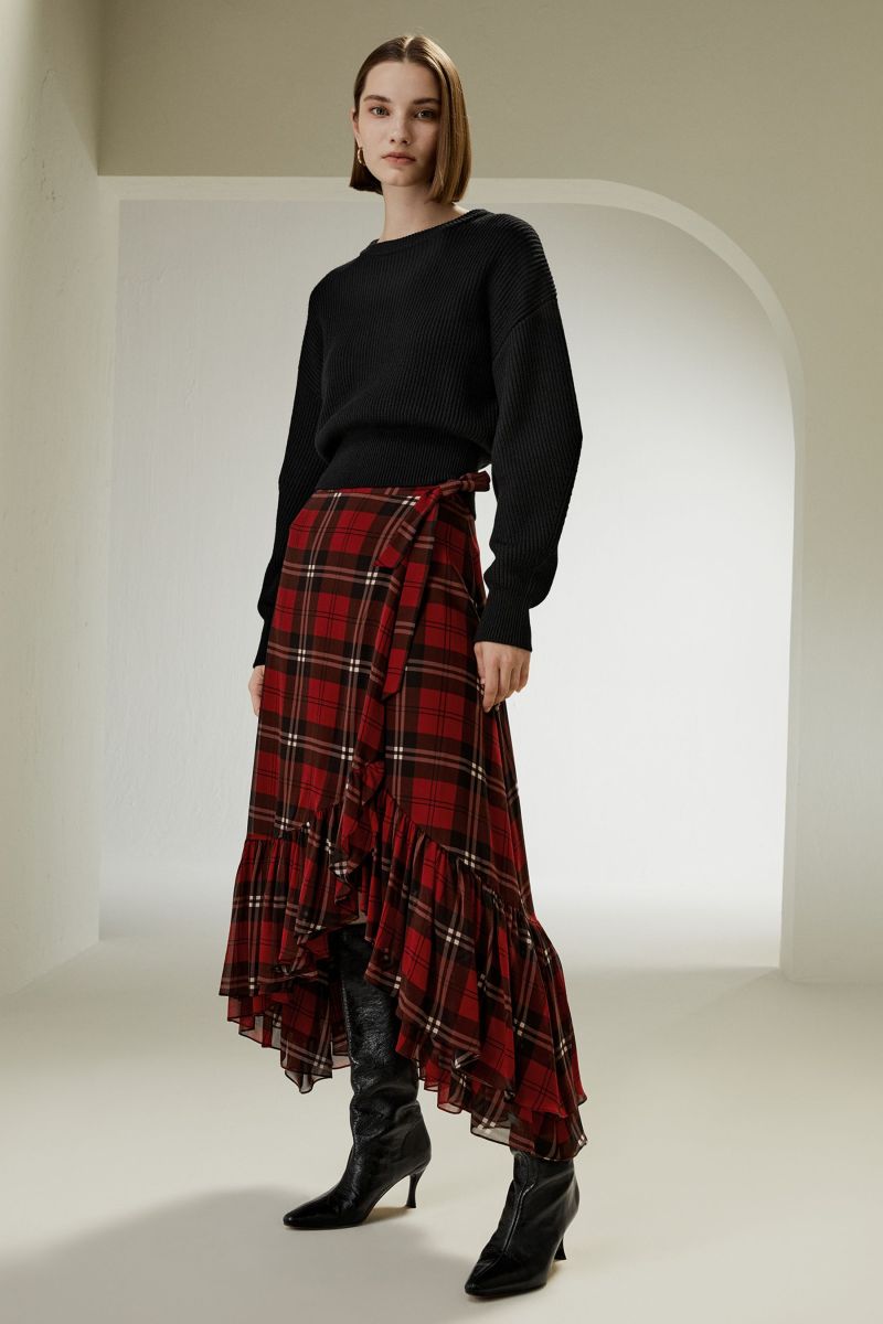 #color_Black and Red Square