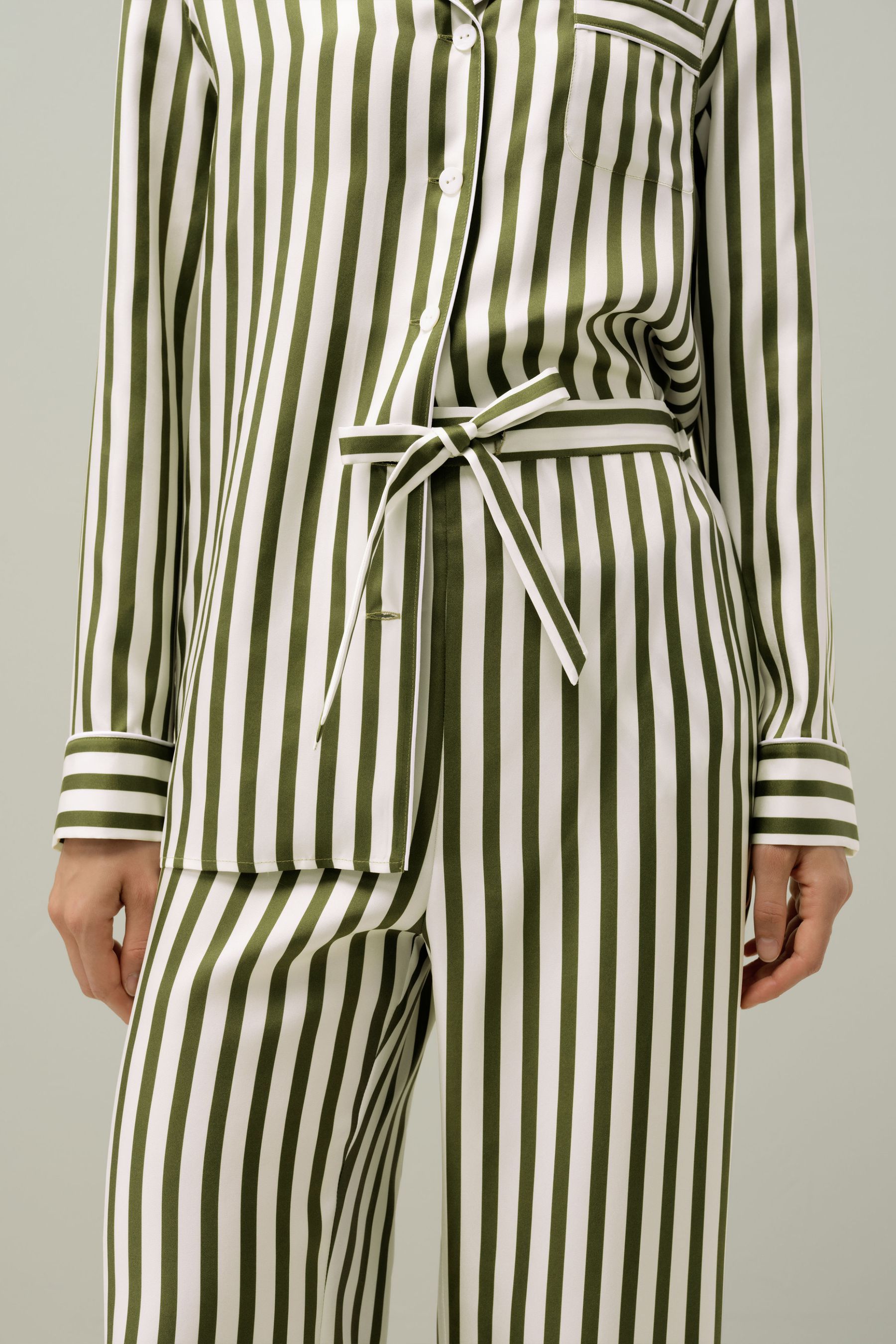 #color_Green-White Pinstripe