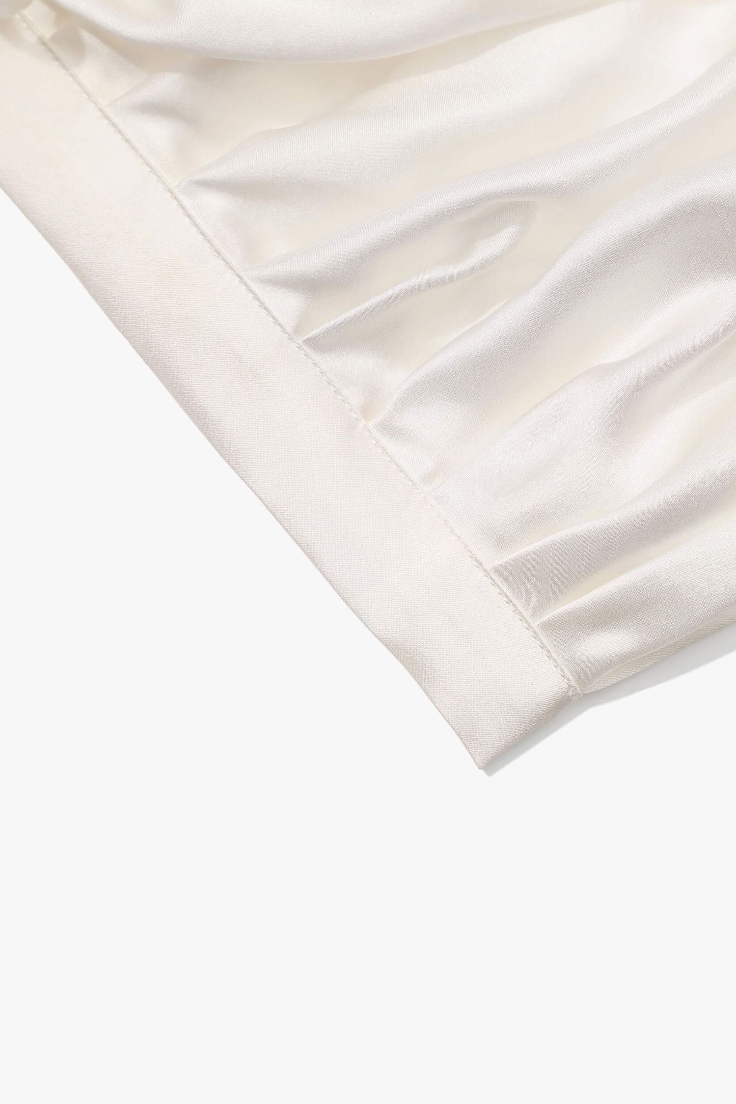 #color_Natural White