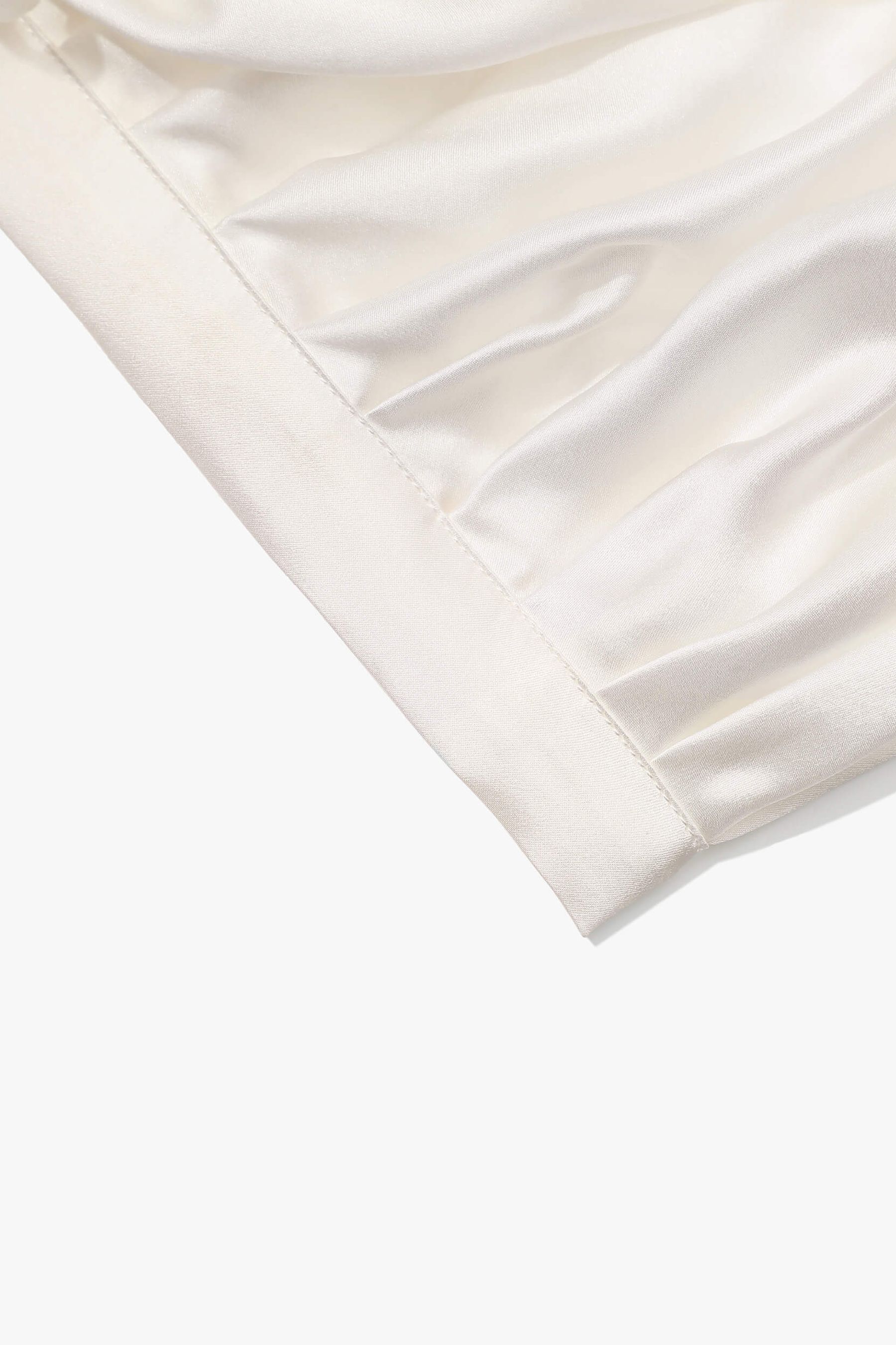 #color_Natural White