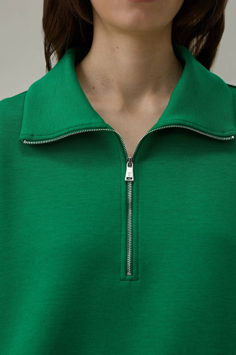 #color_Emerald Green