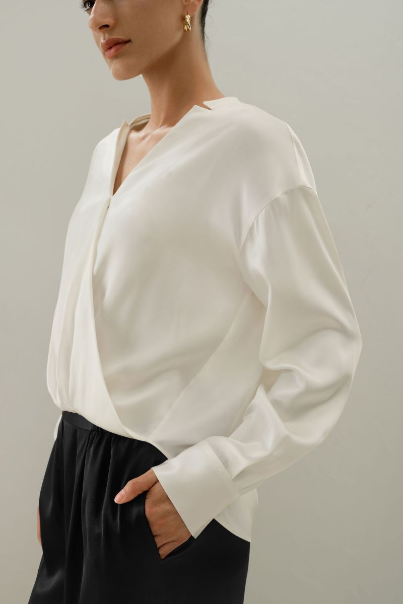 #color_Natural White