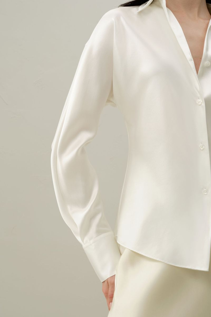 #color_Natural White