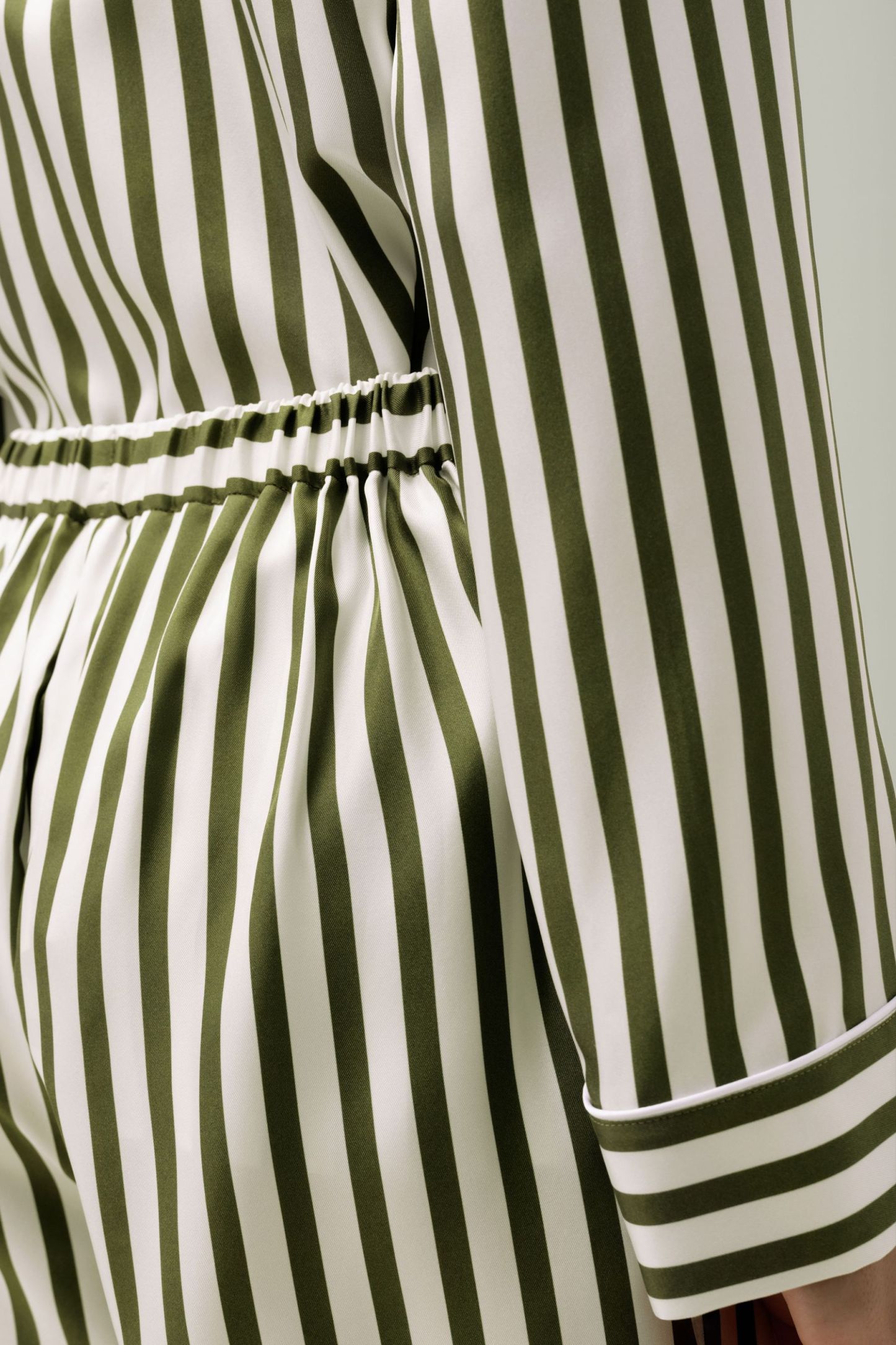 #color_Green-White Pinstripe