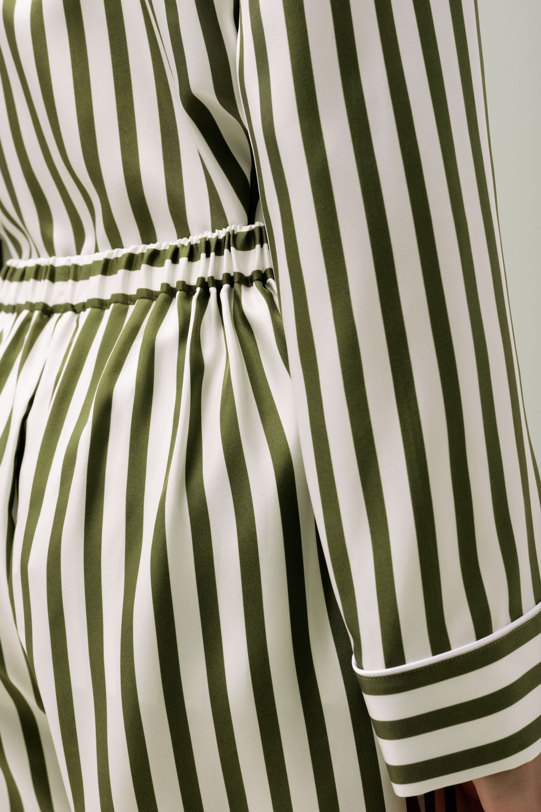 #color_Green-White Pinstripe