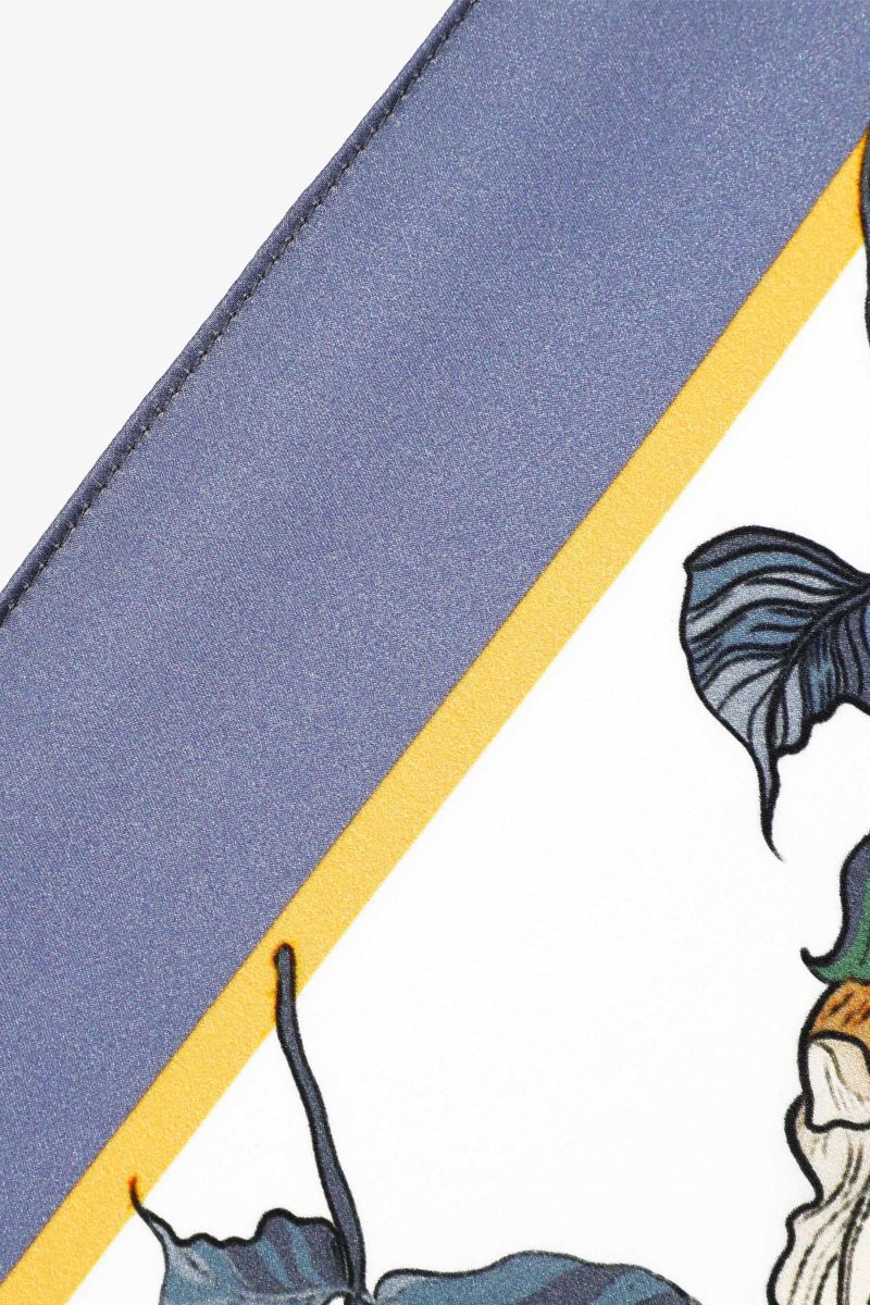 #color_White Flowers