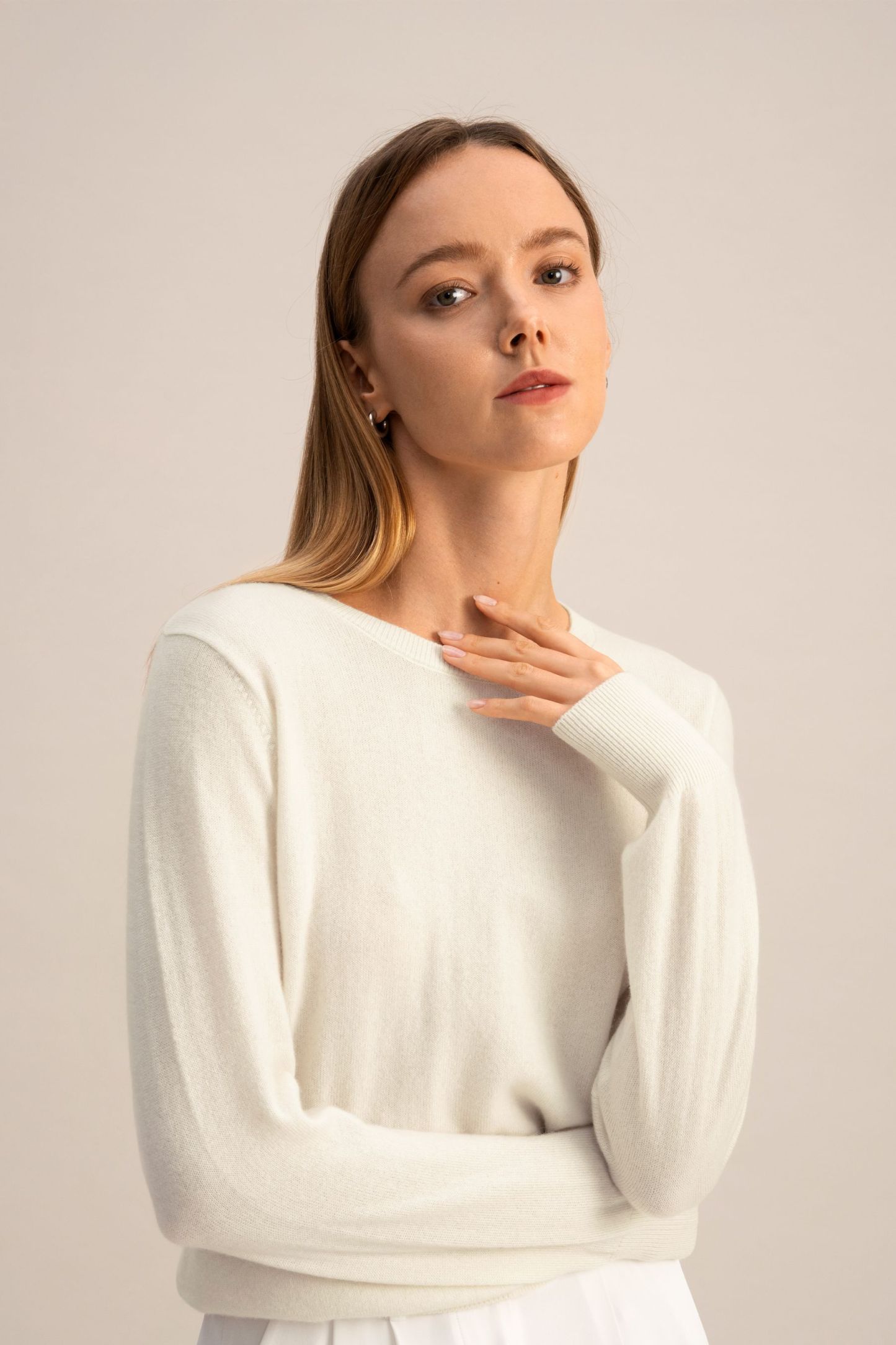 #color_Natural White