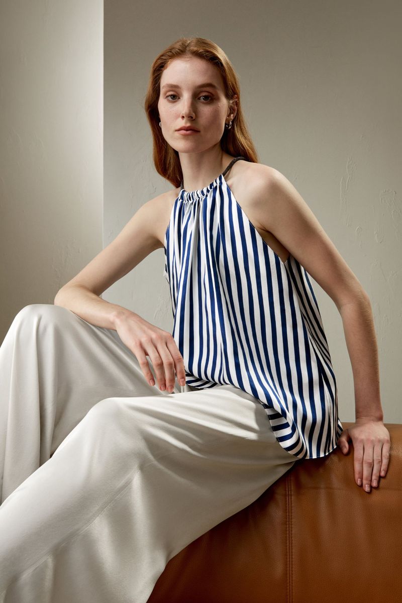 #color_Blue-White-Pinstripes