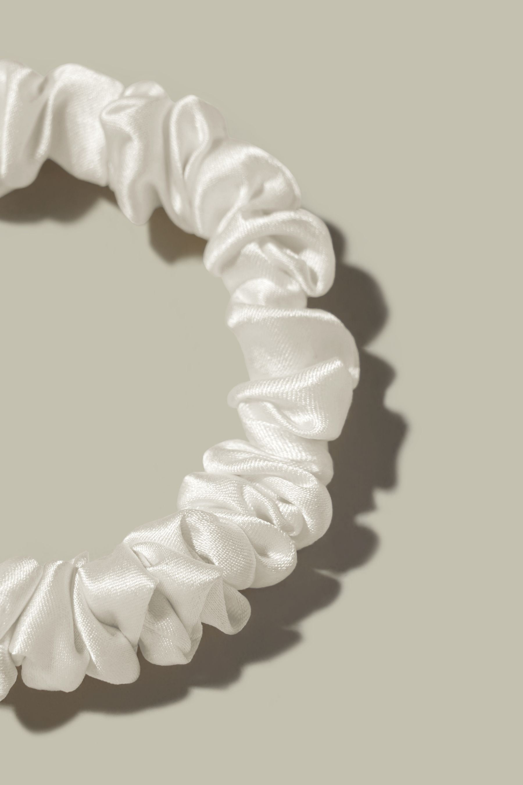 #color_Black+Natural White