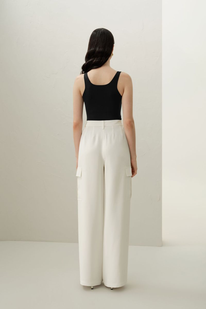 #color_Natural White