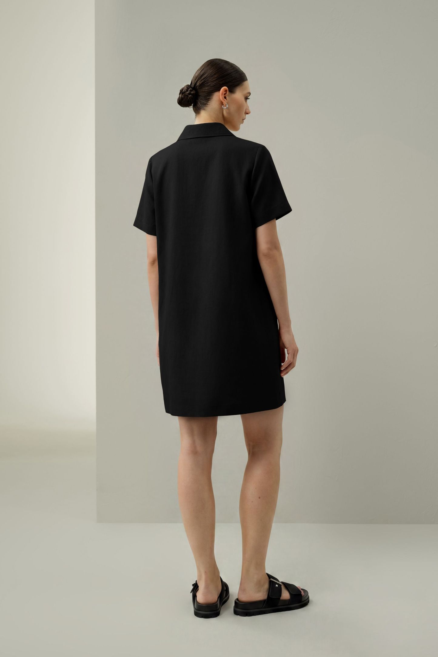 #color_Black