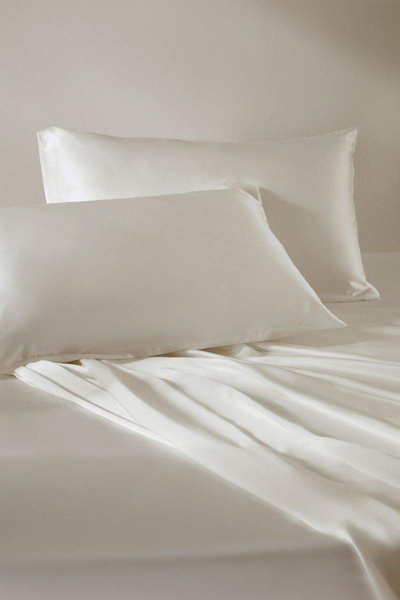 #color_Natural White