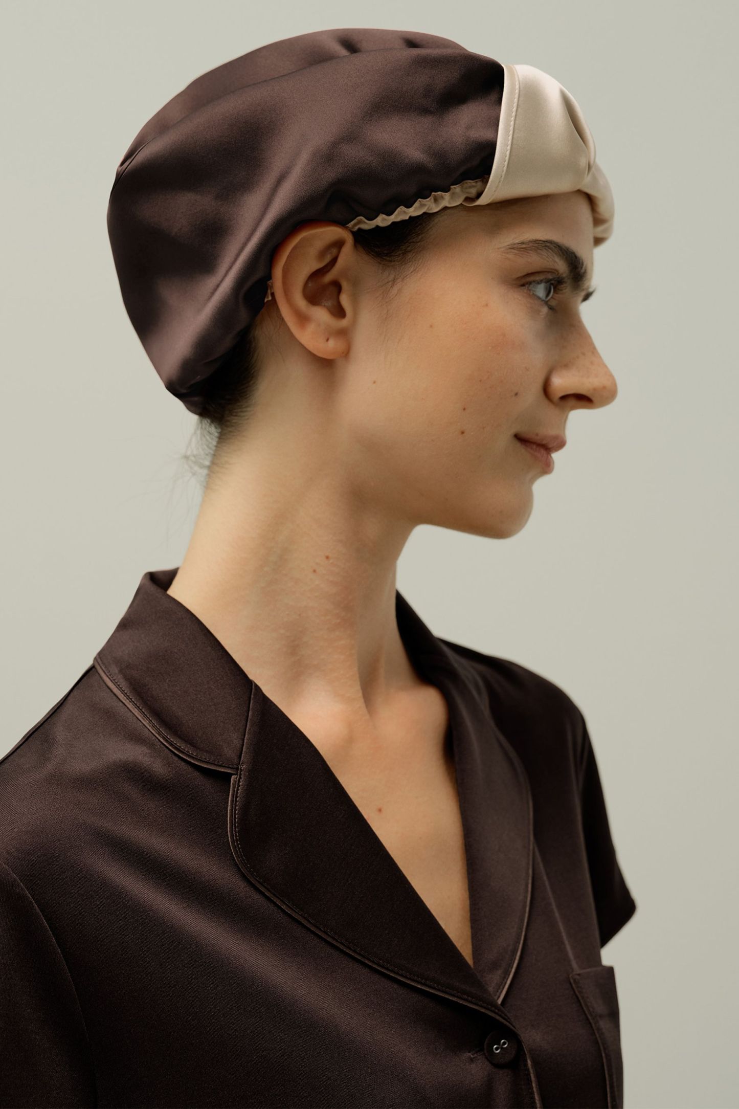 #color_Chocolate Brown&Gravel Gold