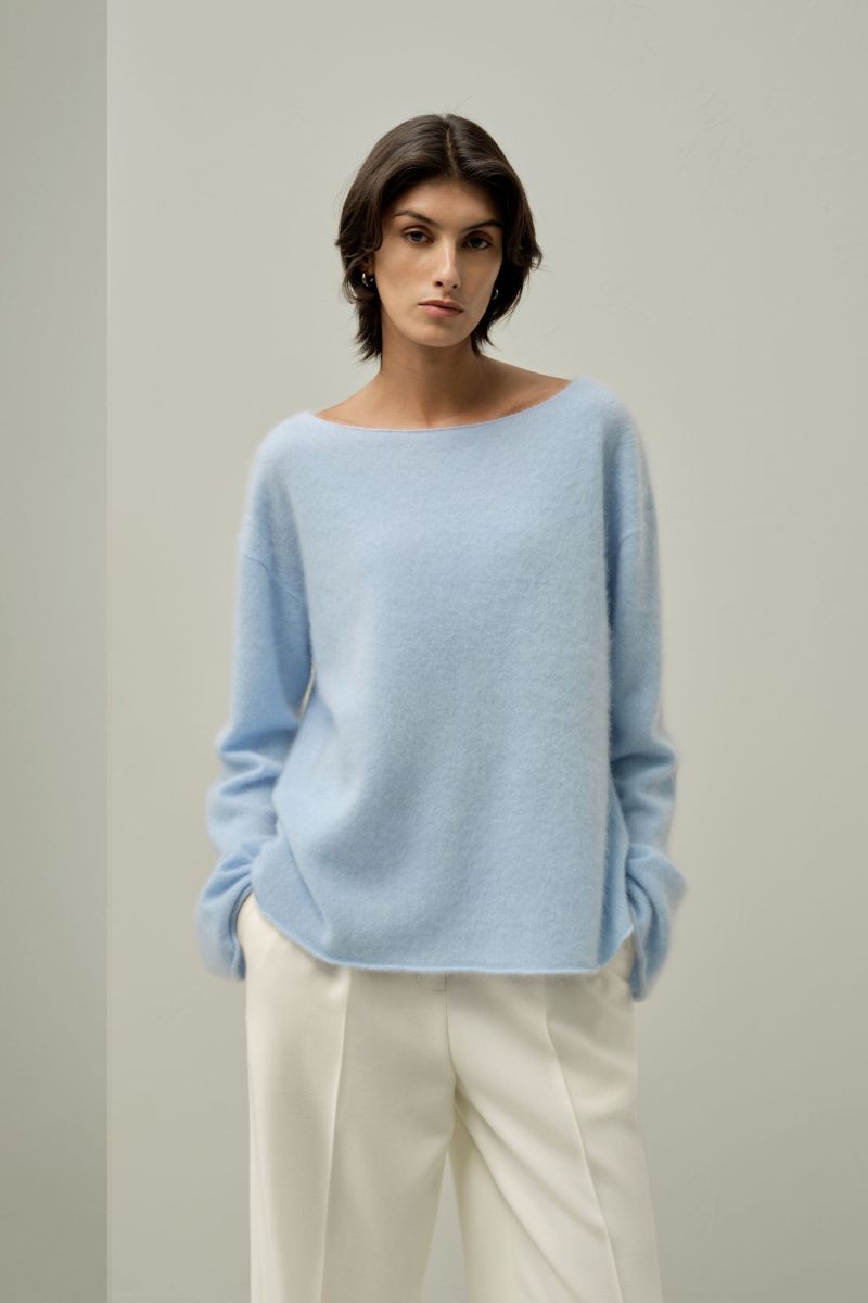 #color_Illusion Blue