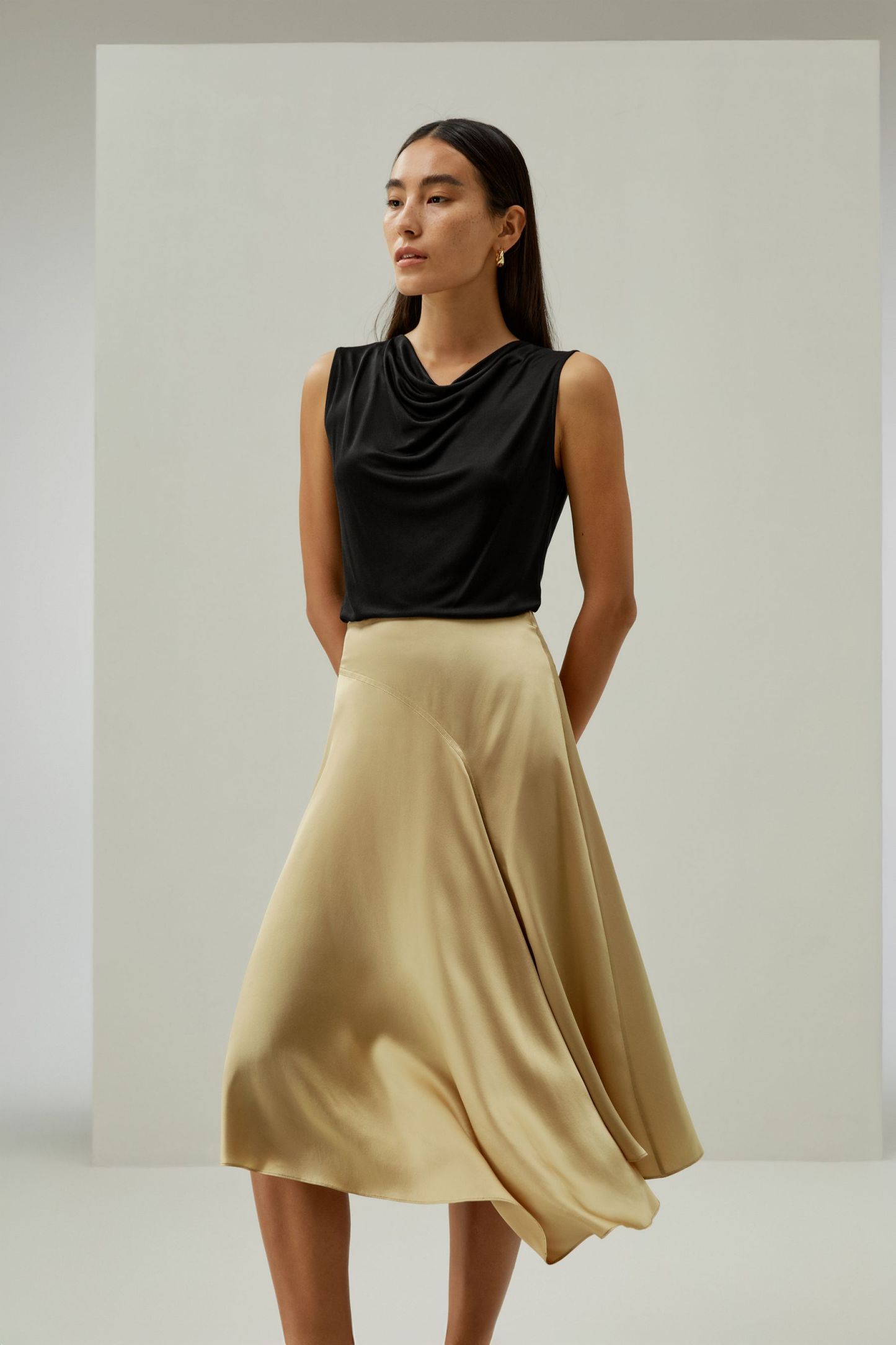 #color_Ceylon Yellow