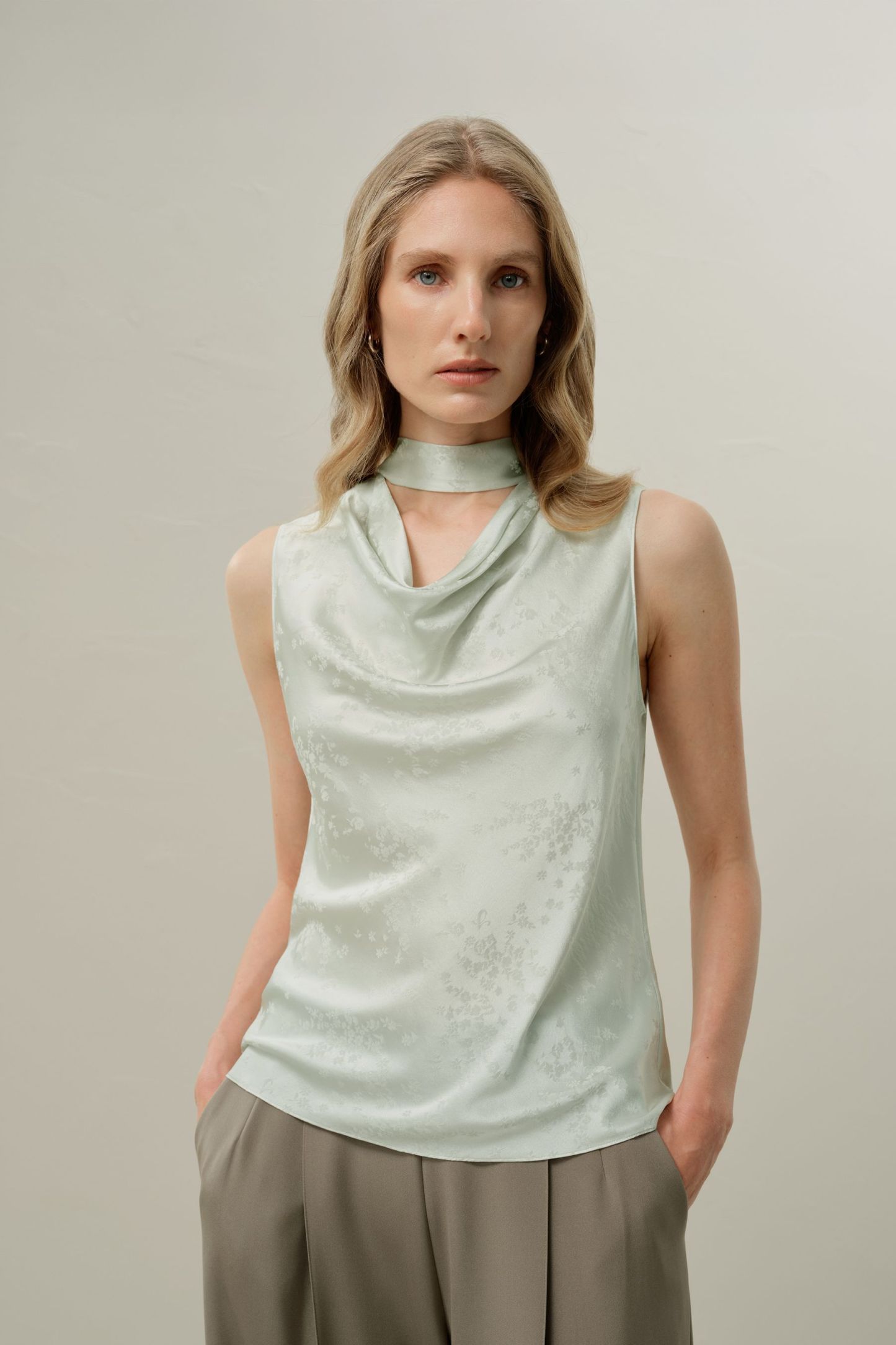 #color_Jade Green