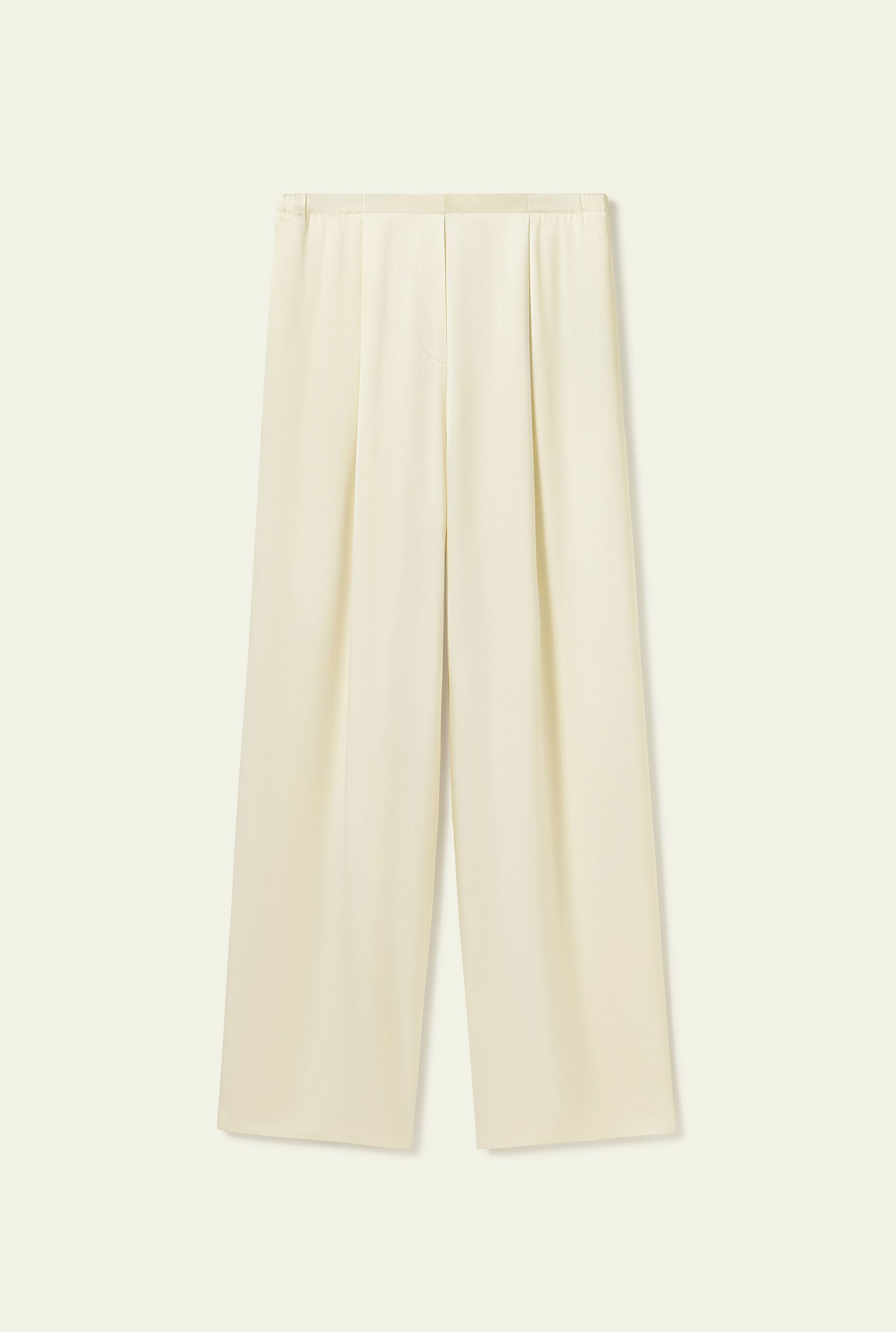 #color_Lily White