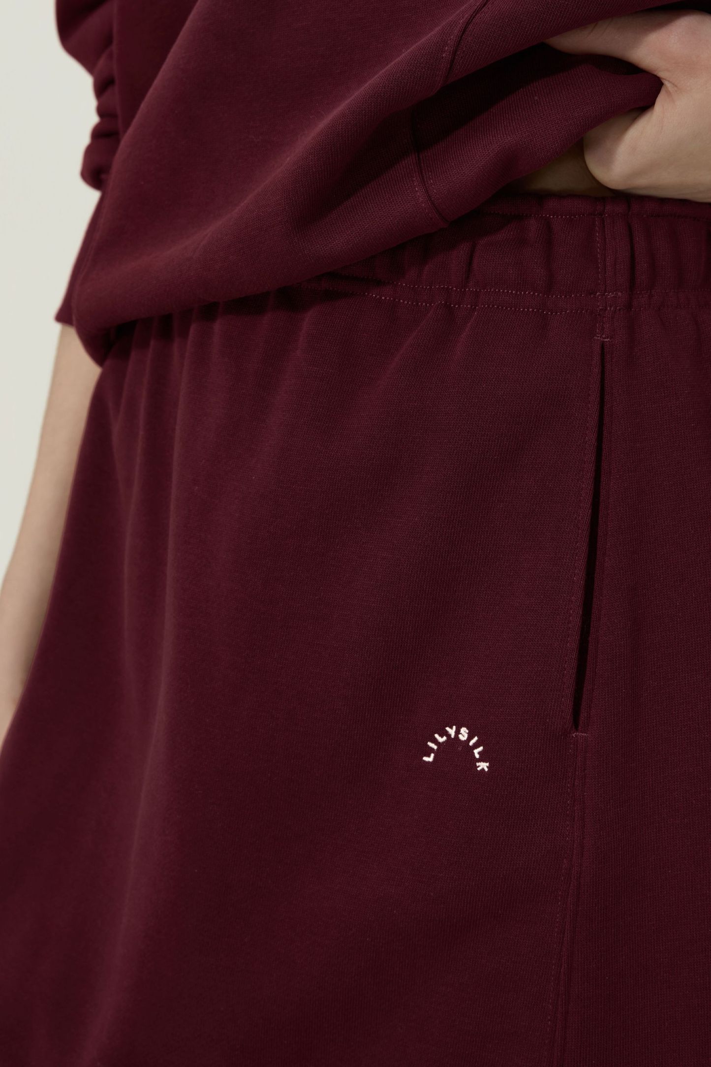 #color_Merlot