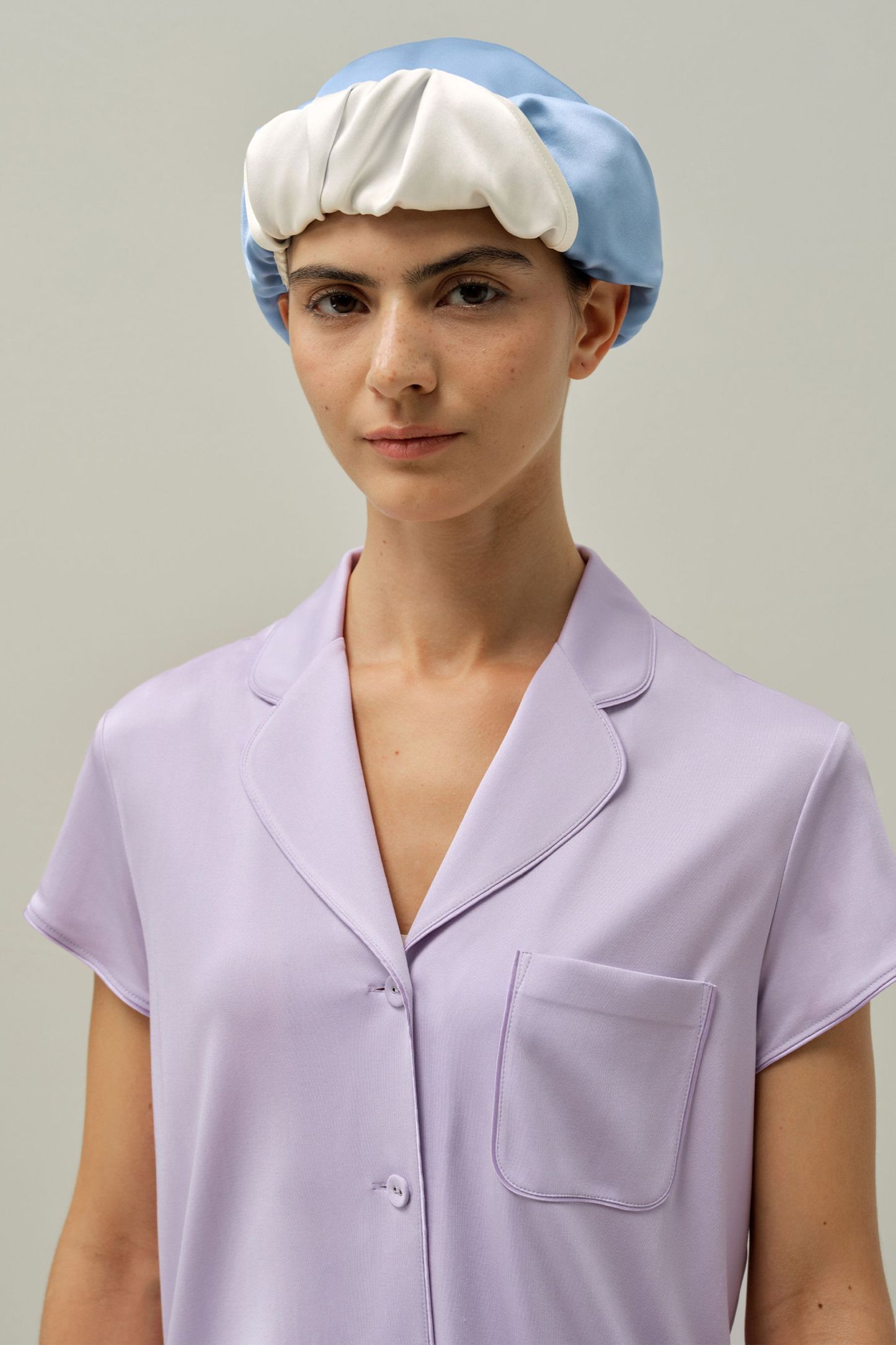 #color_Natural White&Ice Blue