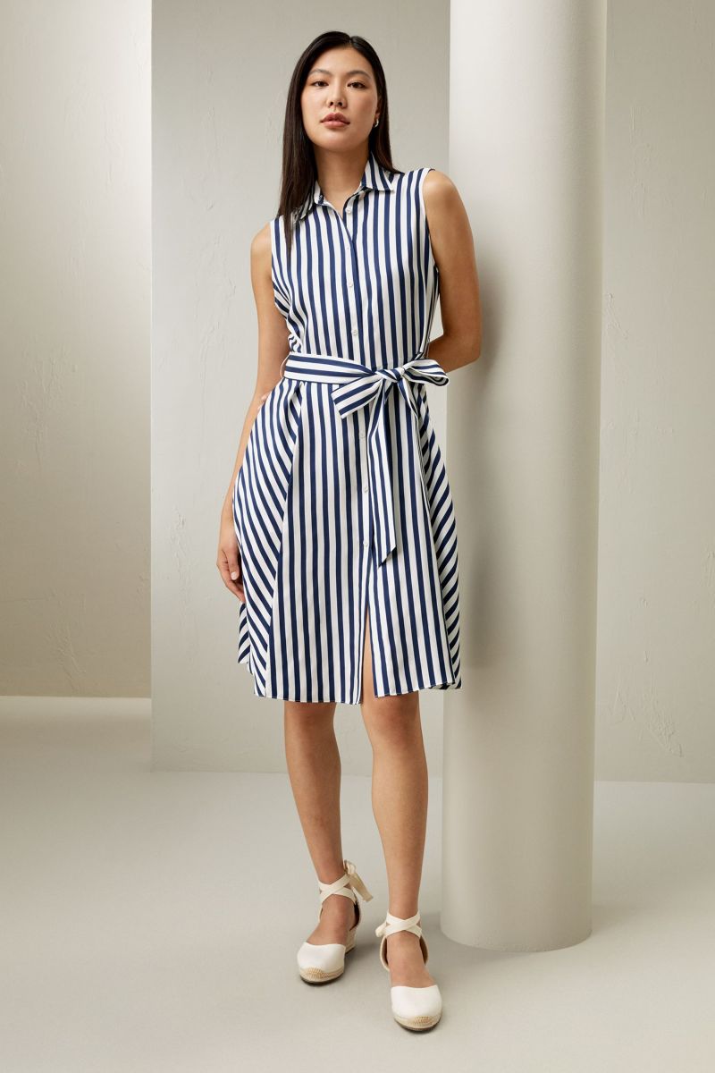 #color_Blue-White-Pinstripes
