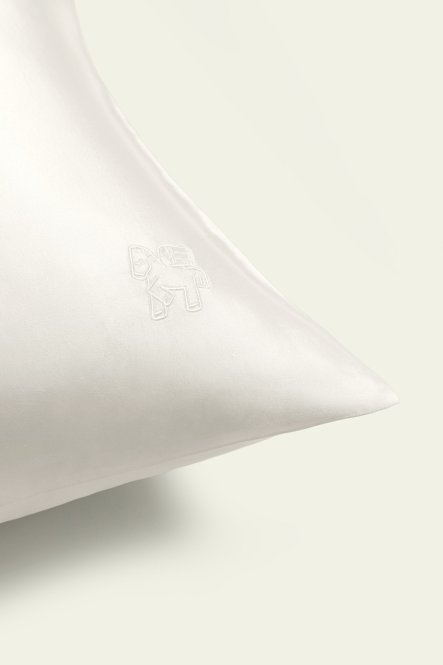 #color_Natural White