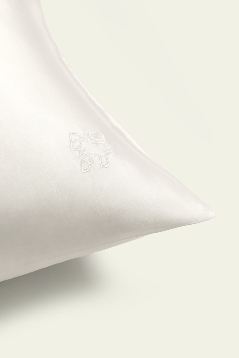 #color_Natural White