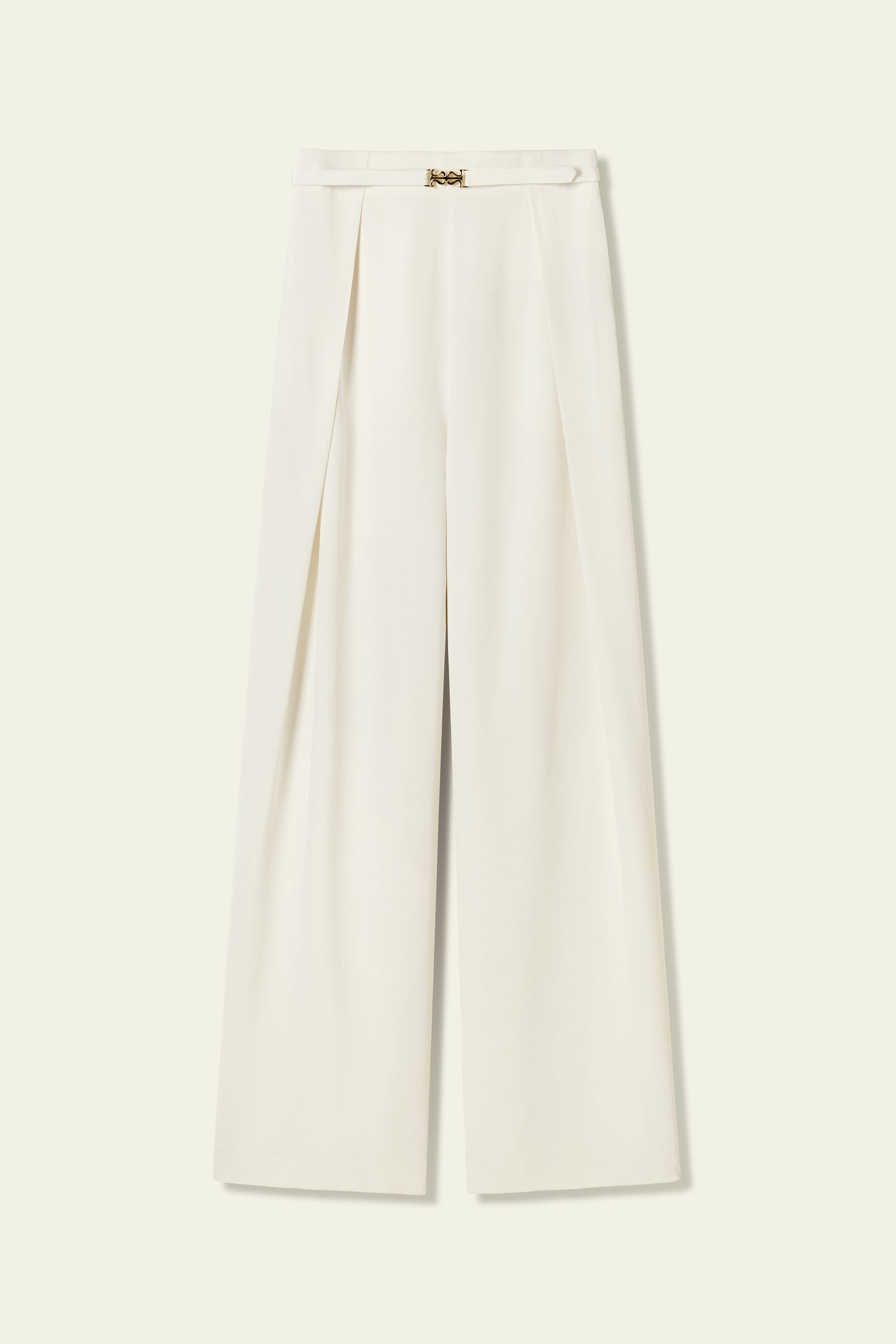 #color_Natural White