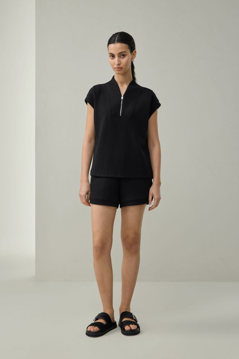 #color_Black