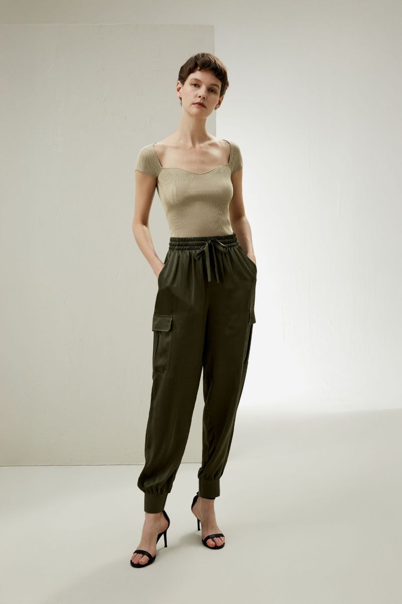 Sweetheart Neck Ribbed Silk Knit Top