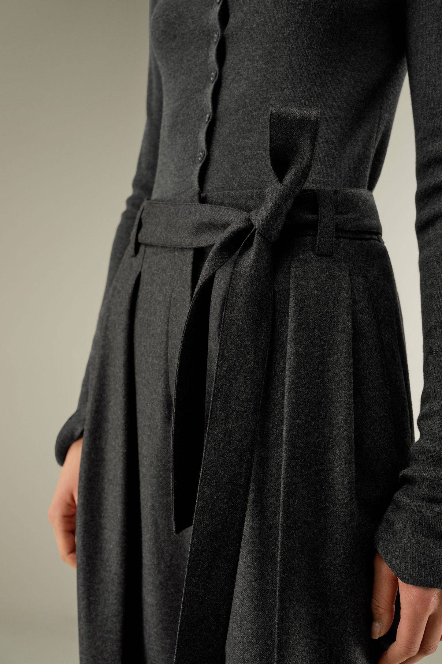 #color_Black Truffle