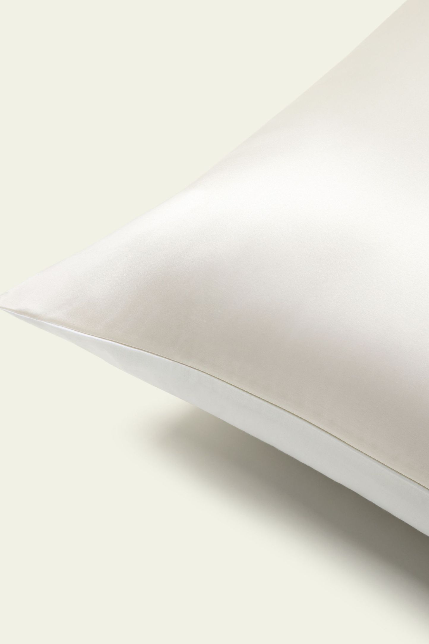 #color_Natural White