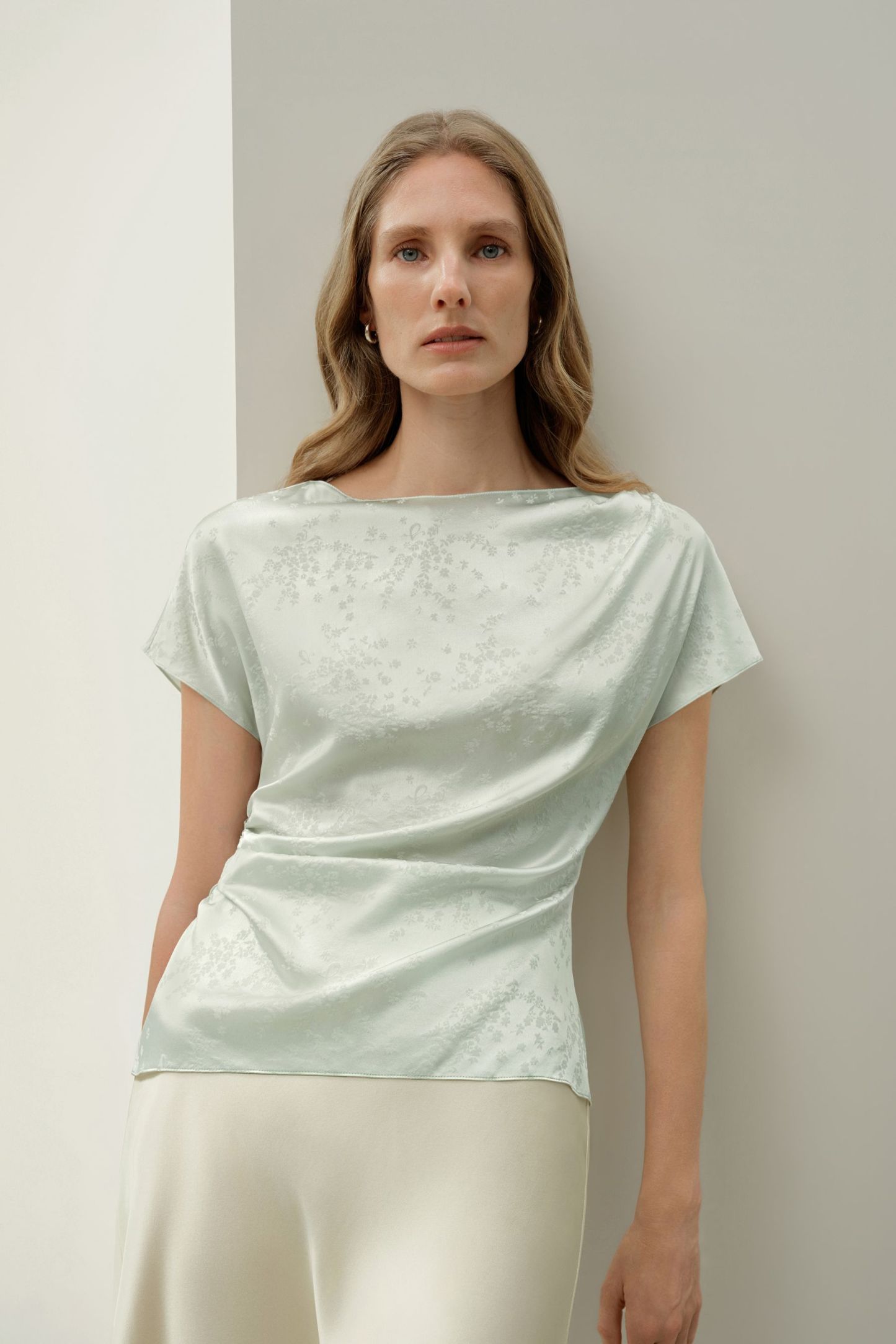 #color_Jade Green