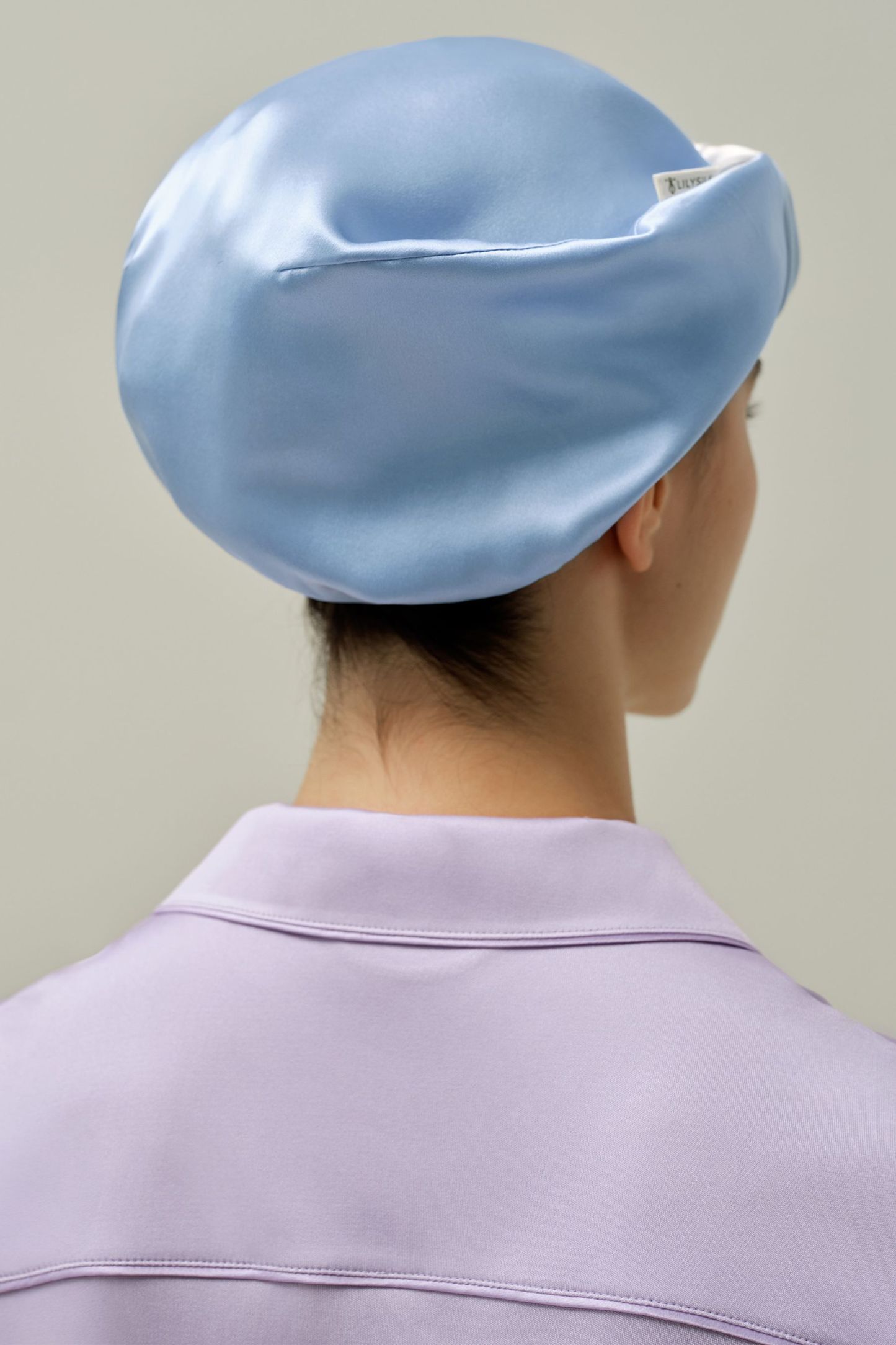 #color_Natural White&Ice Blue