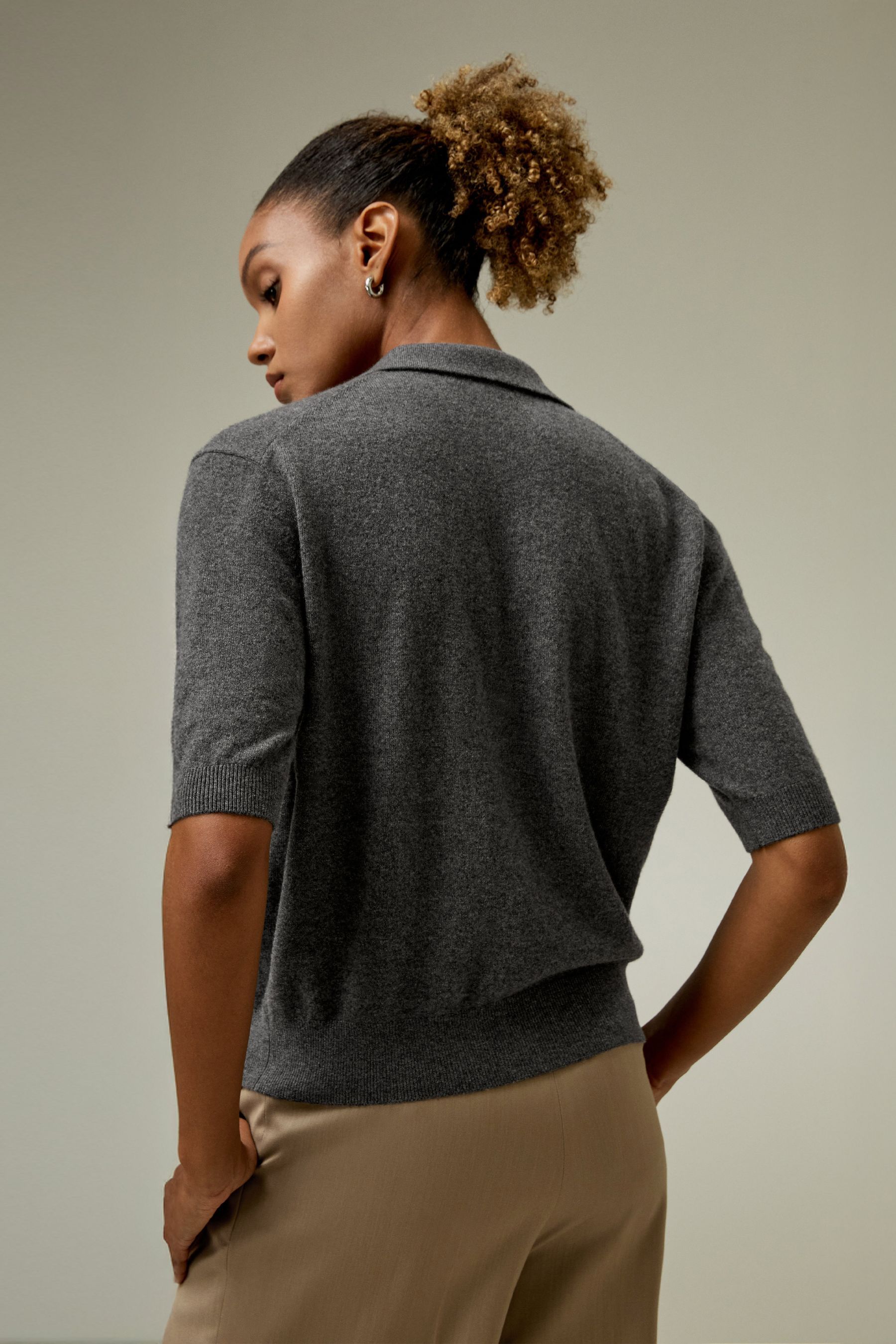 #color_Medium Gray