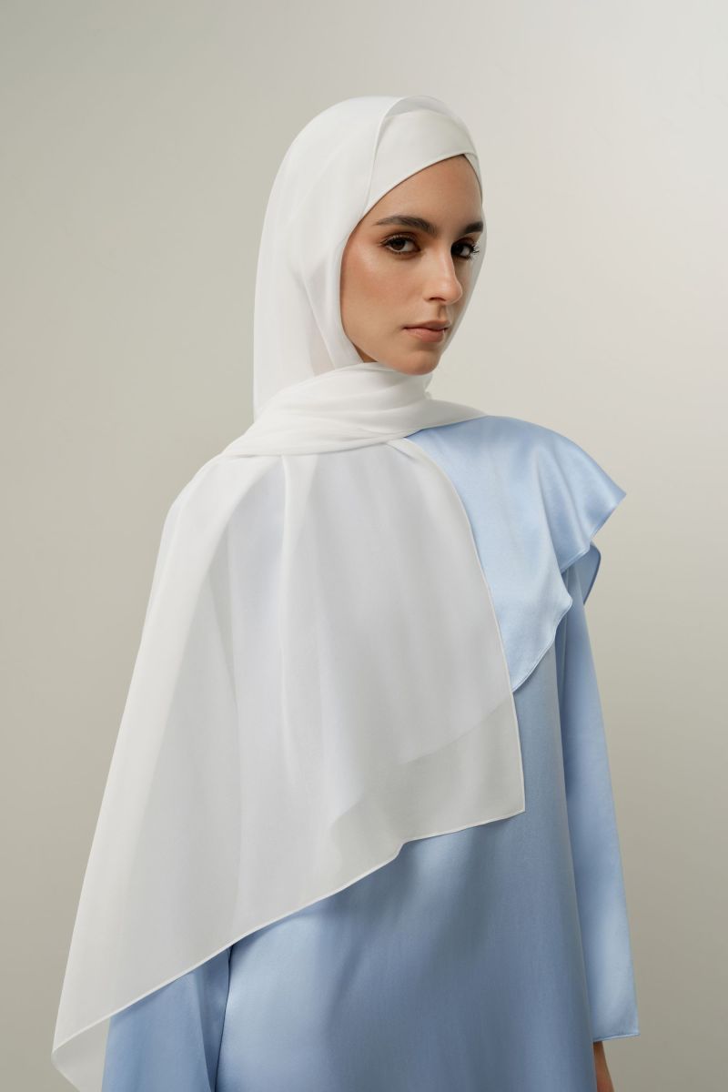 #color_Natural White