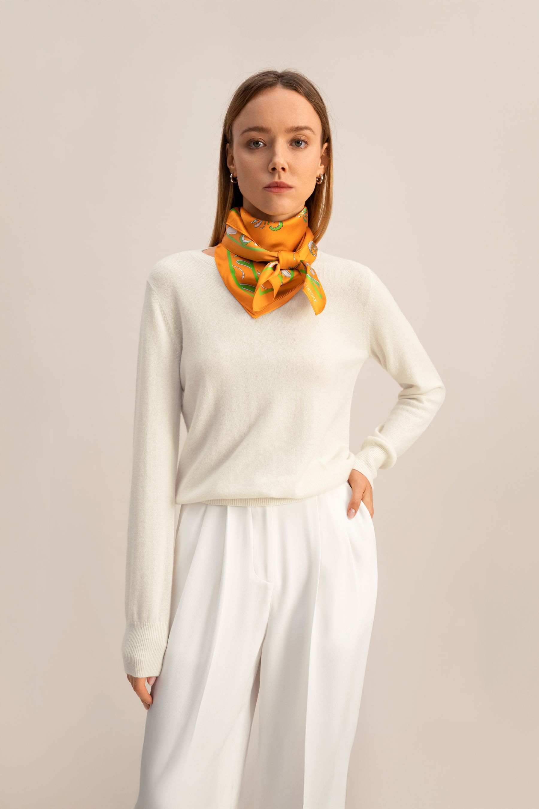 #color_Natural White